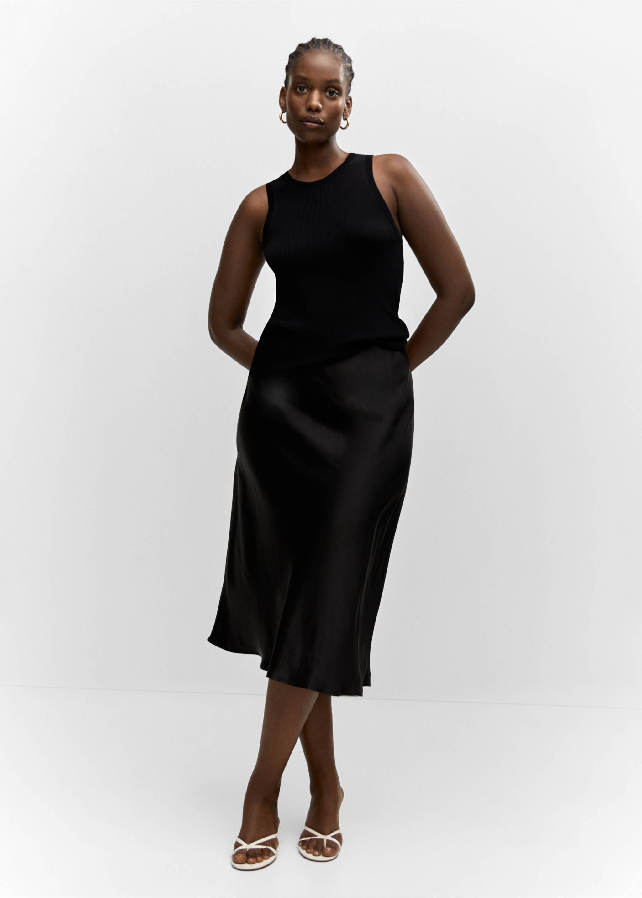 Midi satin skirt - Details of the article 3, Black. Ref: 57030409-00.