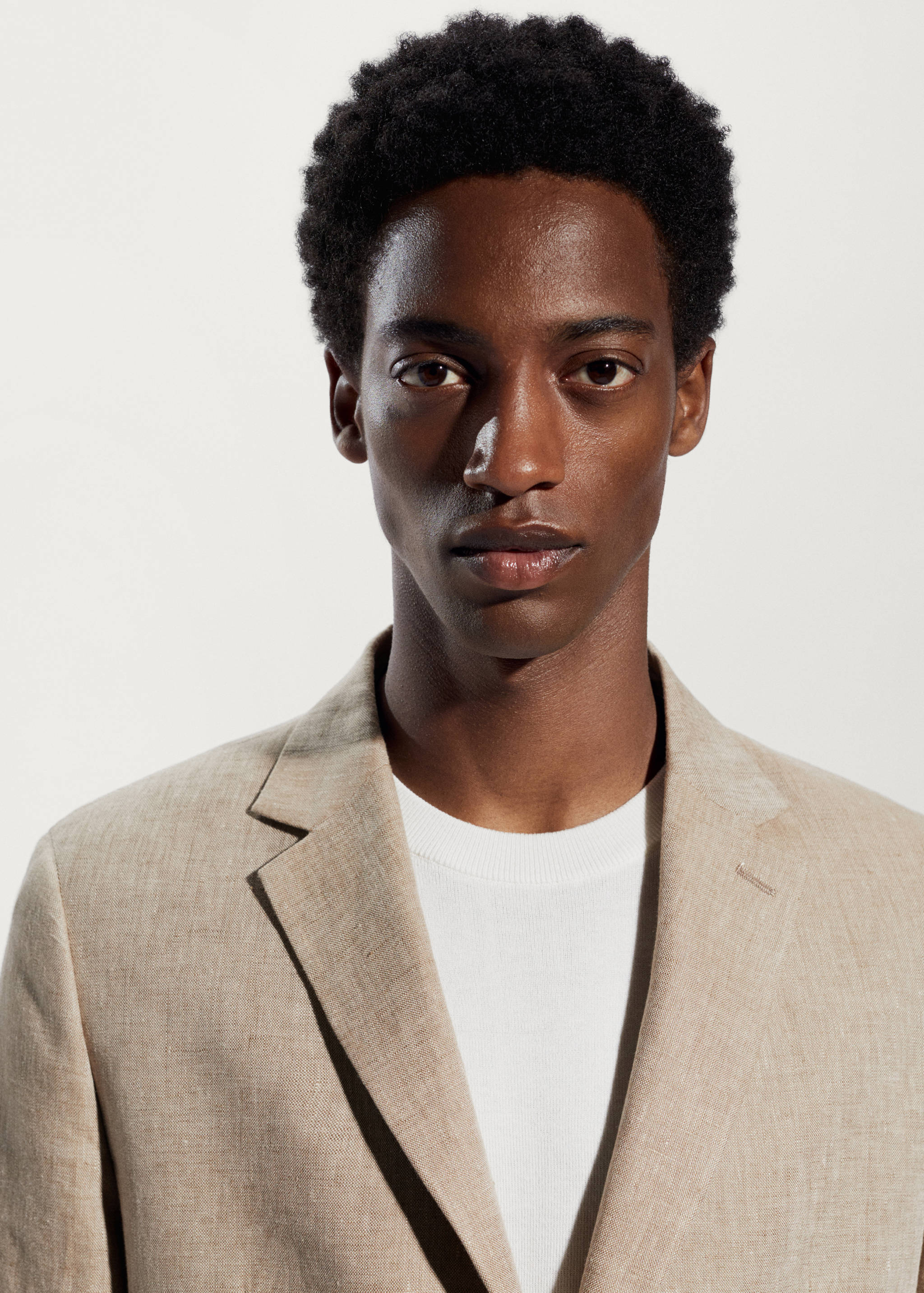 100% linen slim fit blazer - Details of the article 1