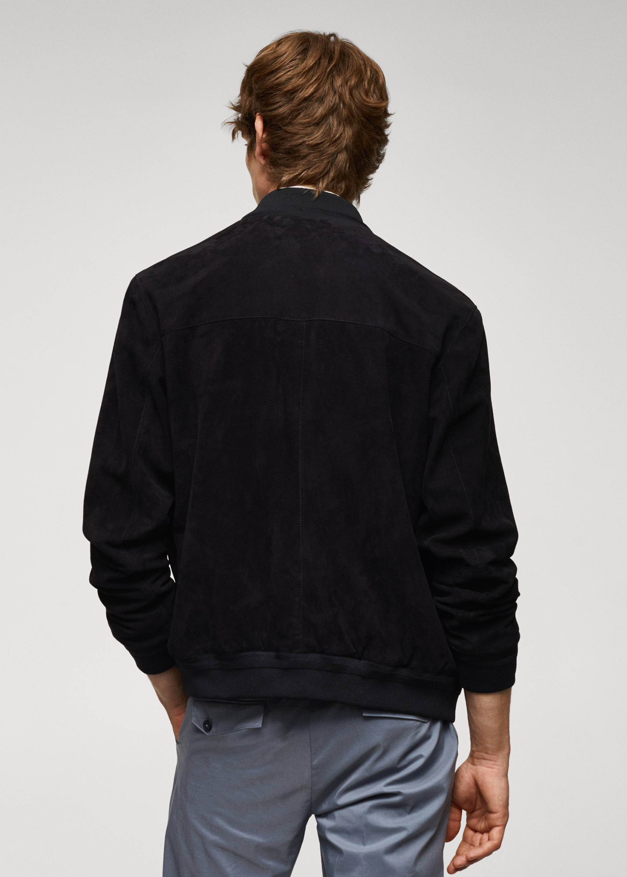 Leather bomber jacket - Reverse of the article