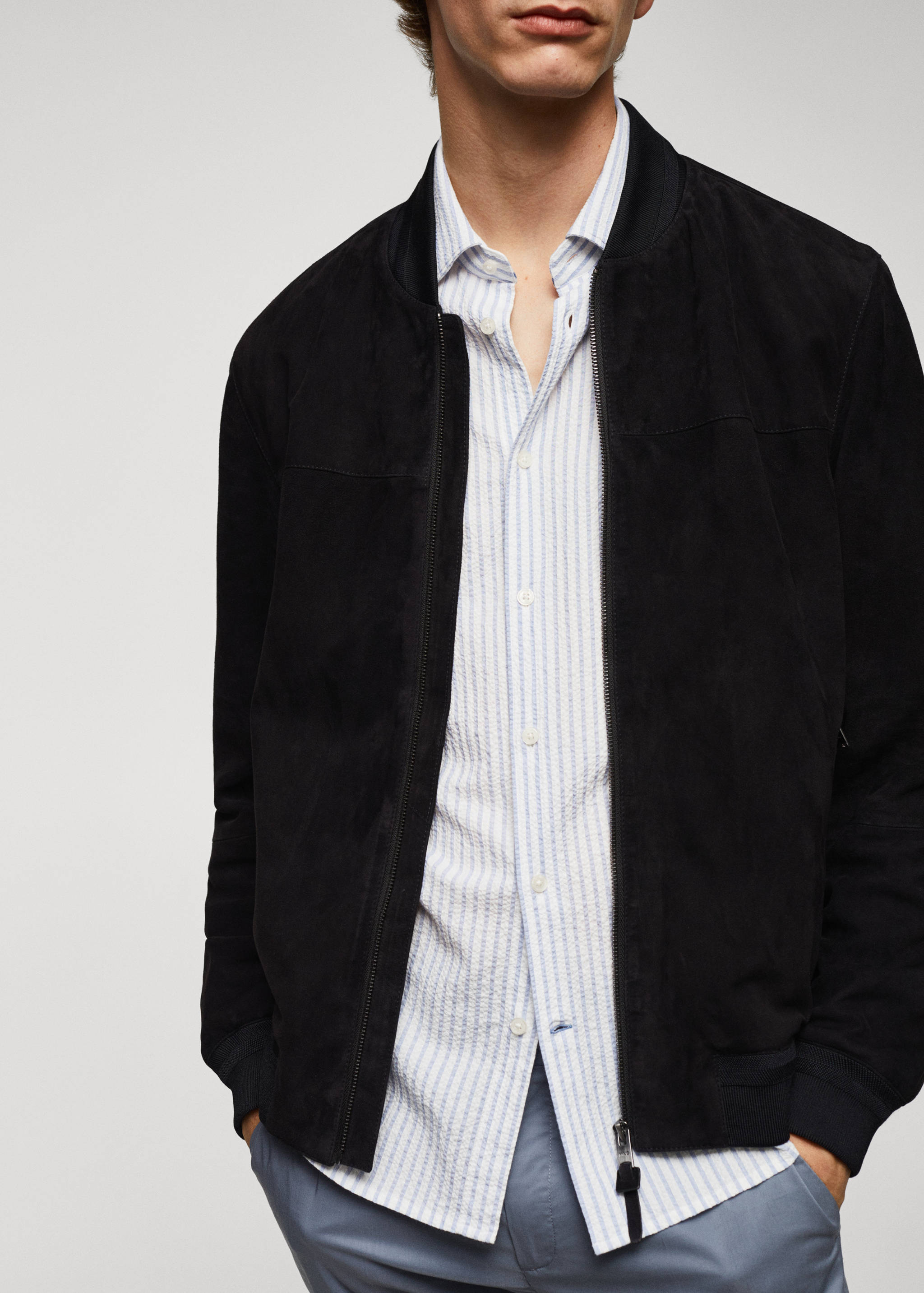 Leather bomber jacket - Details of the article 4