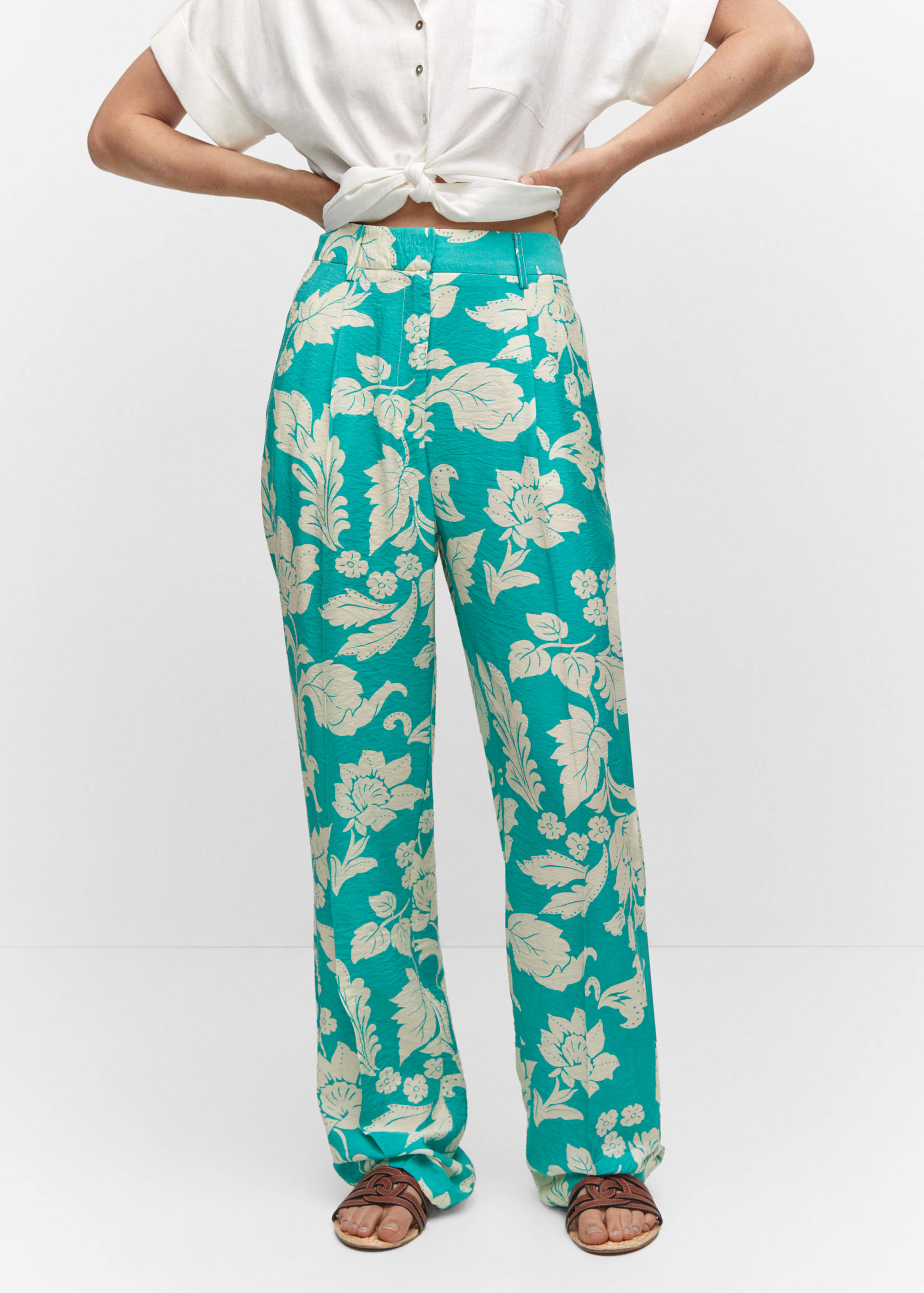 Pantalón recto estampado - Plano medio