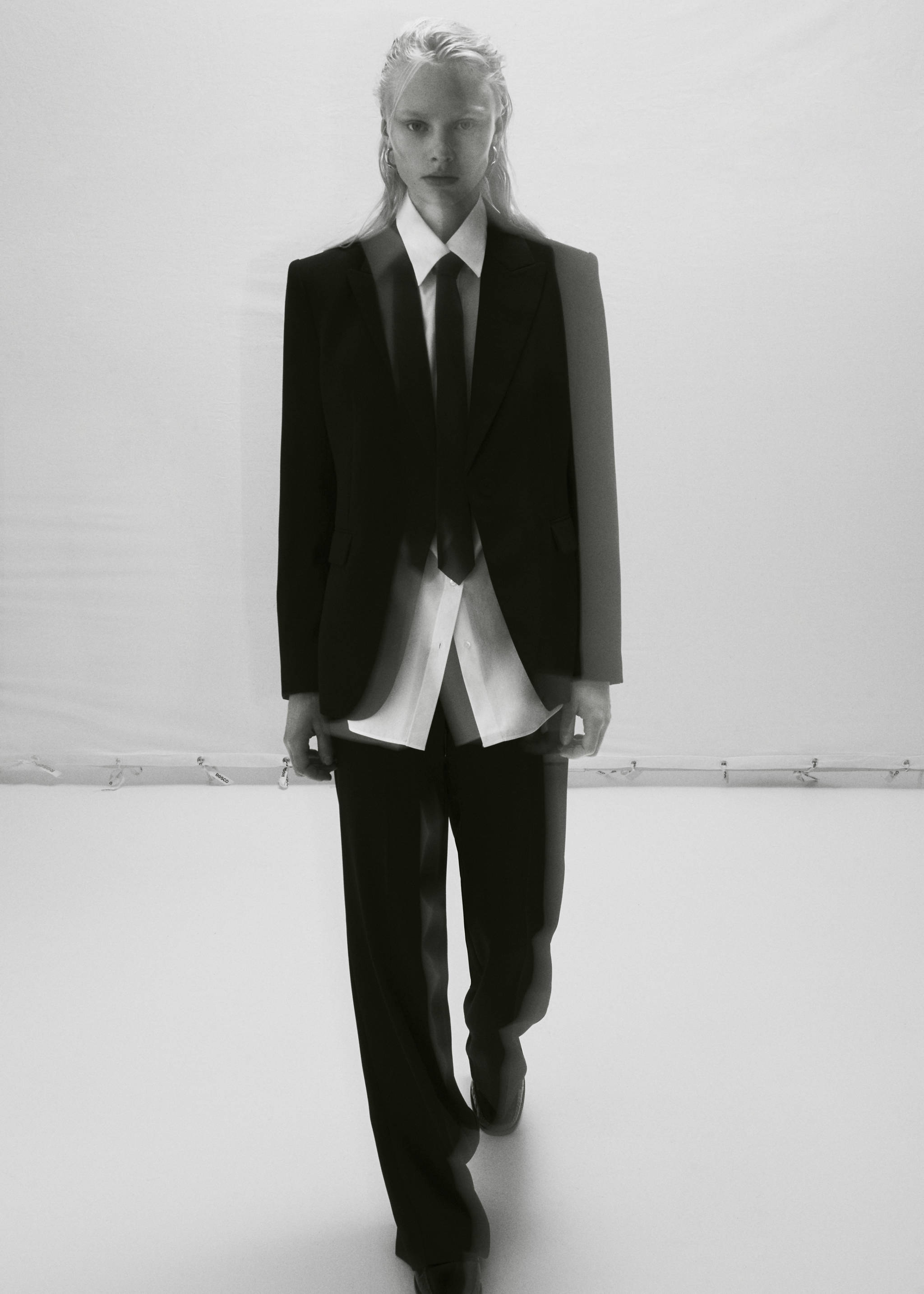 Wide leg suit trousers - Details of the article 7