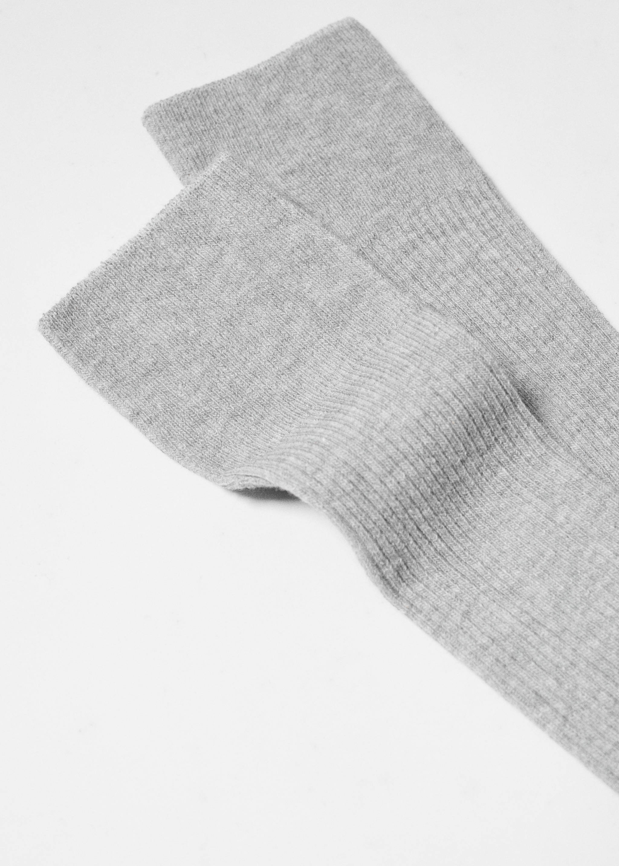 Гольфы в рубчик - Средний план