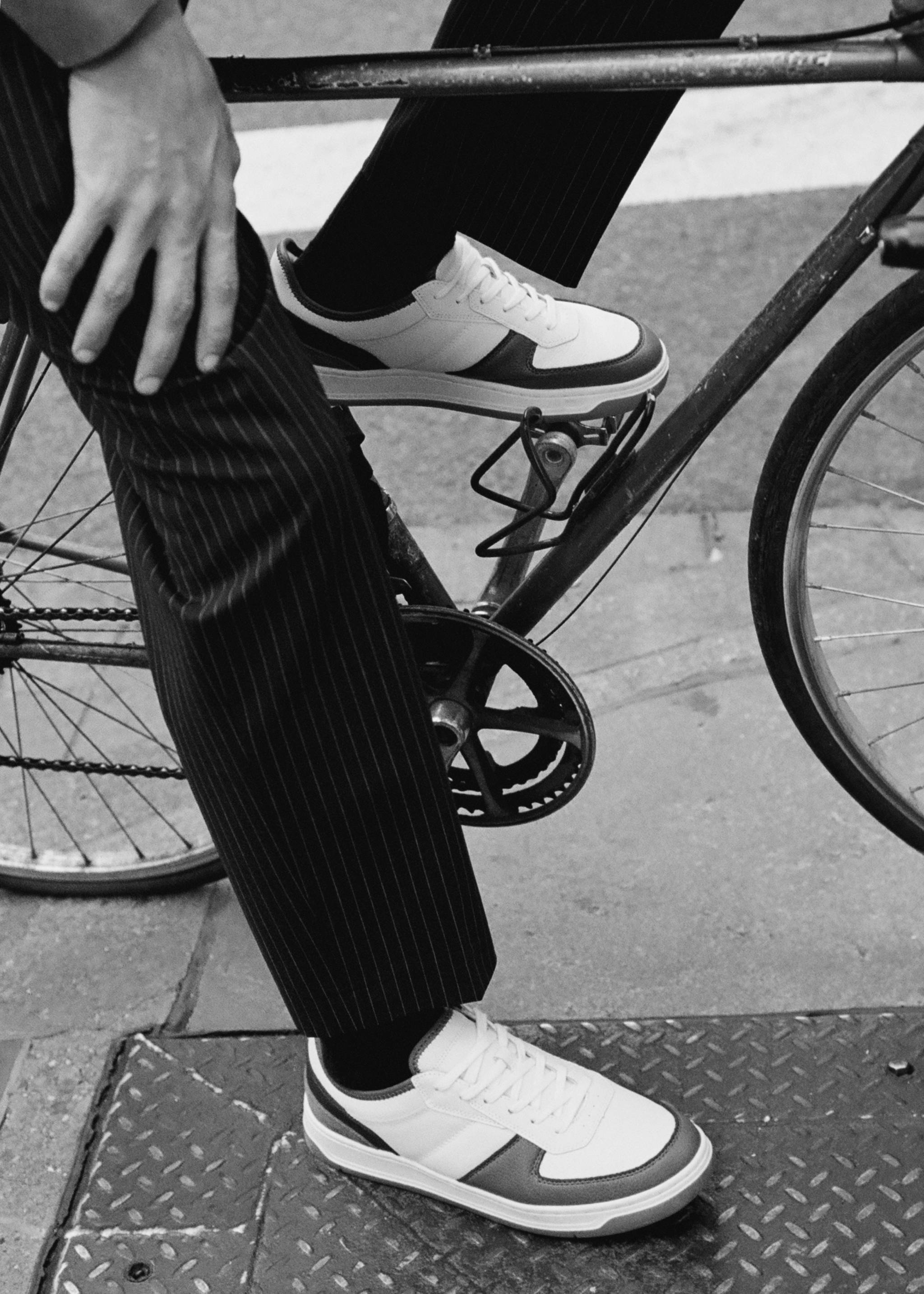 拼接皮革运动鞋 - null