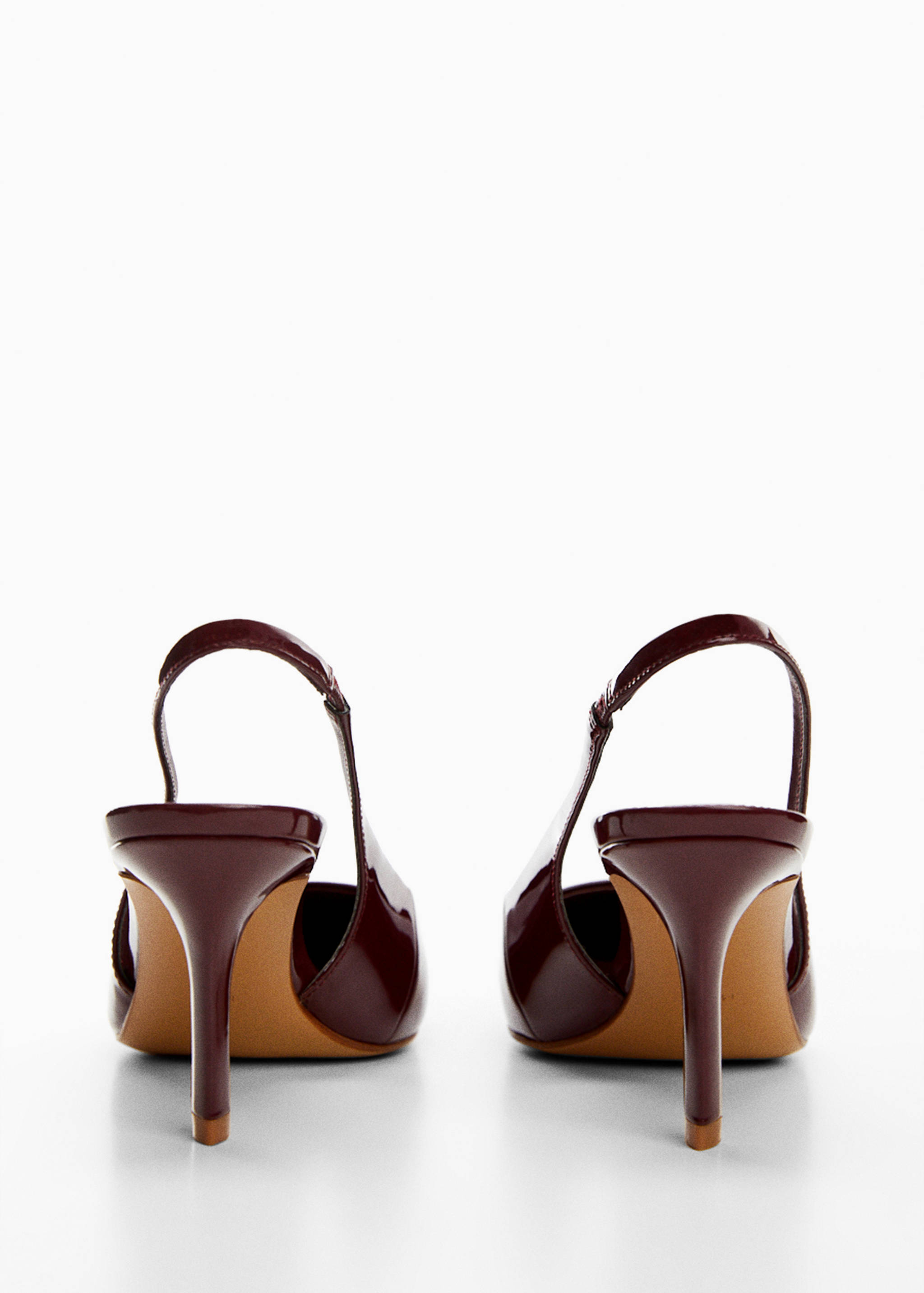 Pointed-toe heeled shoes - Details of the article 1
