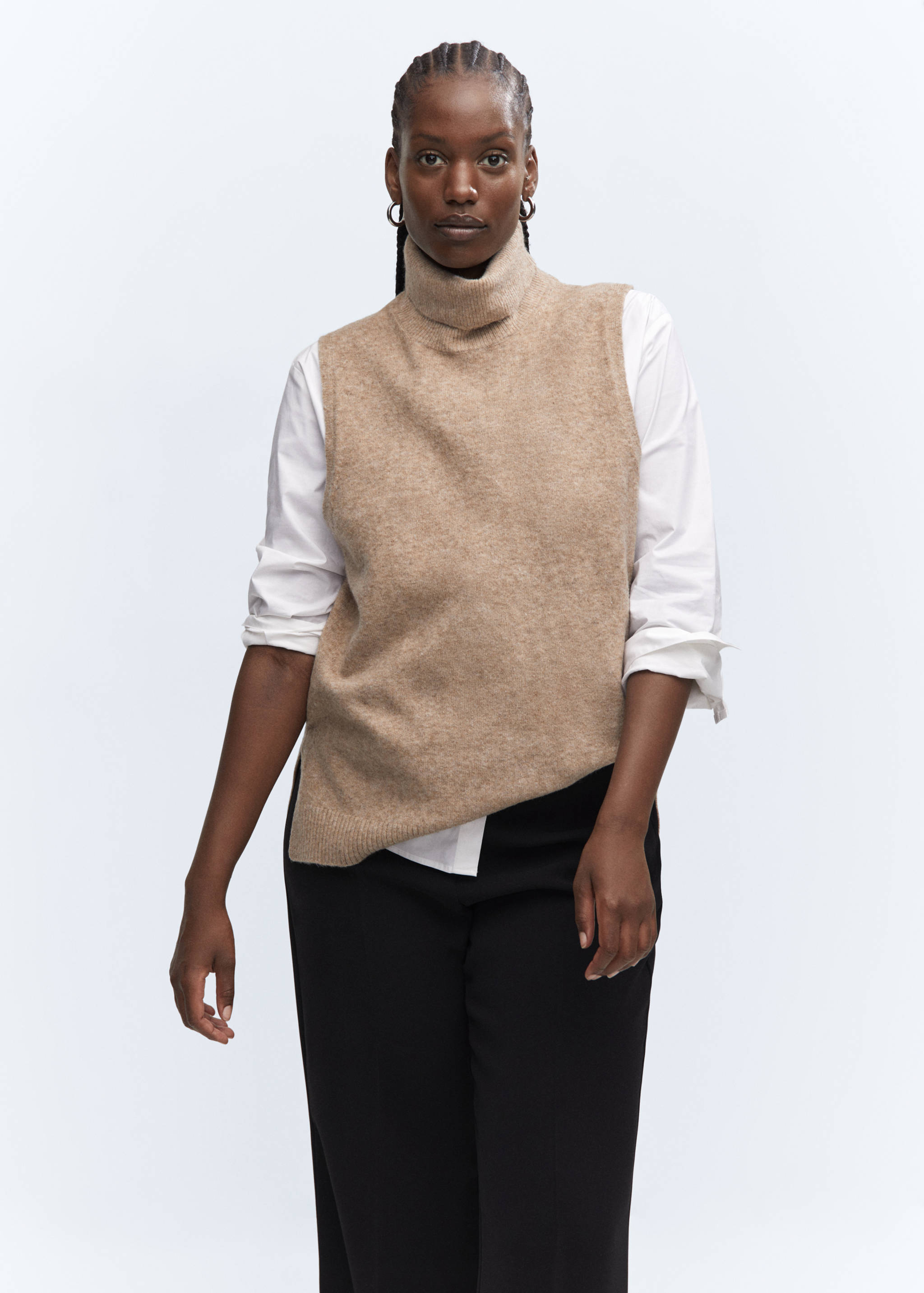 Turtleneck knitted gilet - Details of the article 5