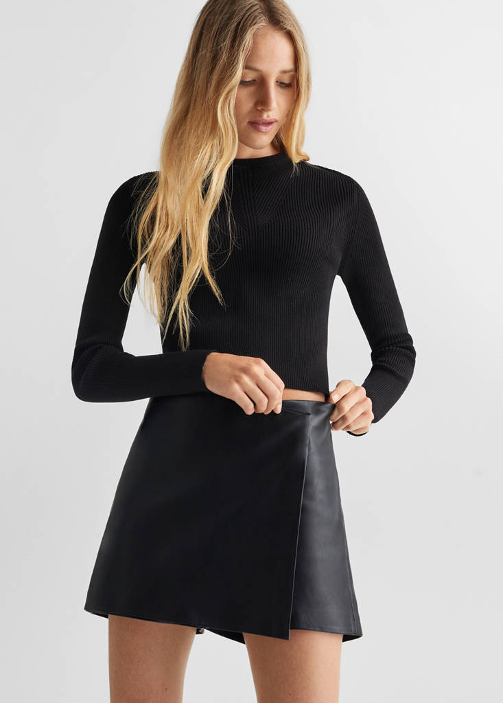 Faux-leather culottes — Black