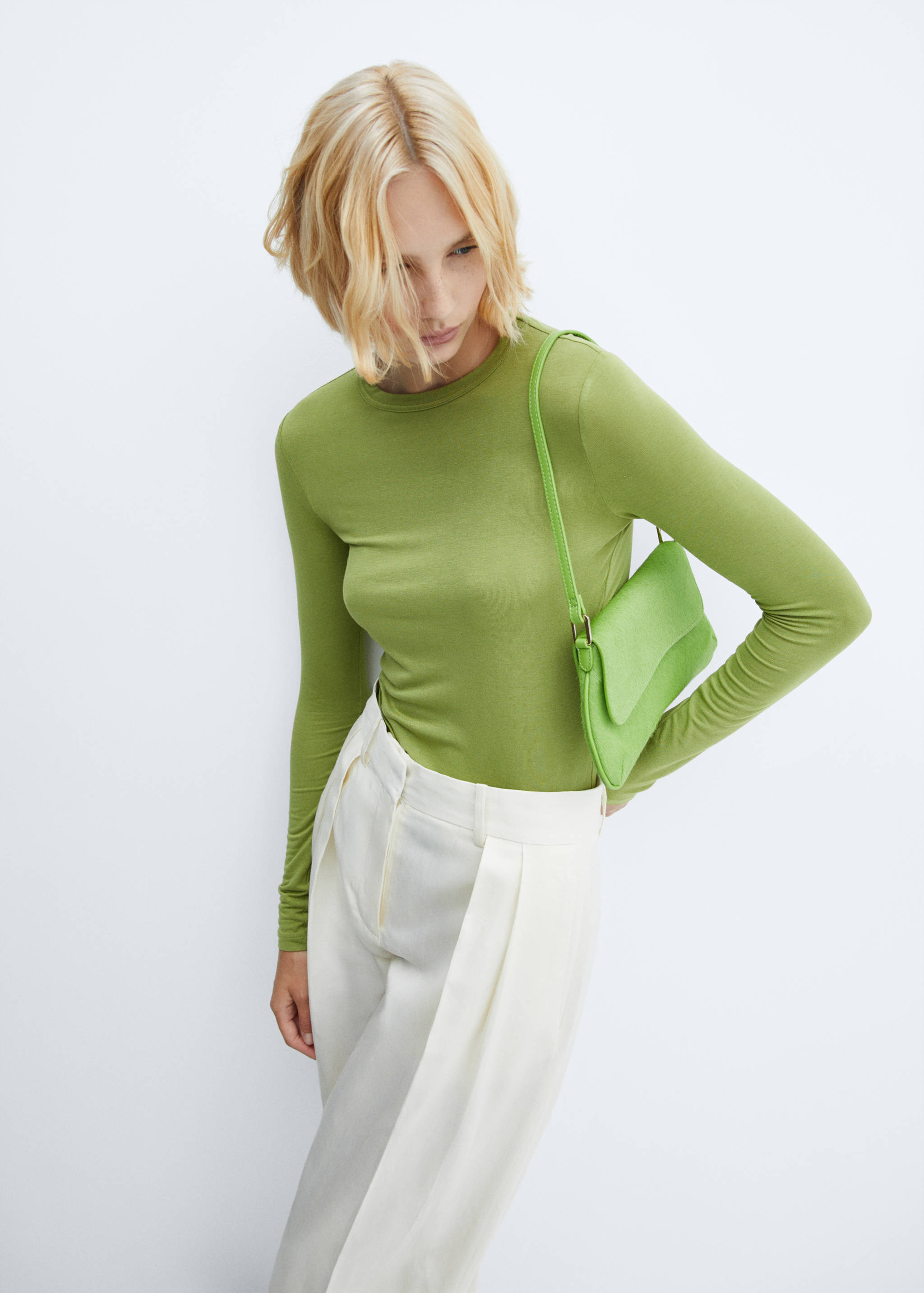 T-shirt manches longues col rond - Détail de l'article 2