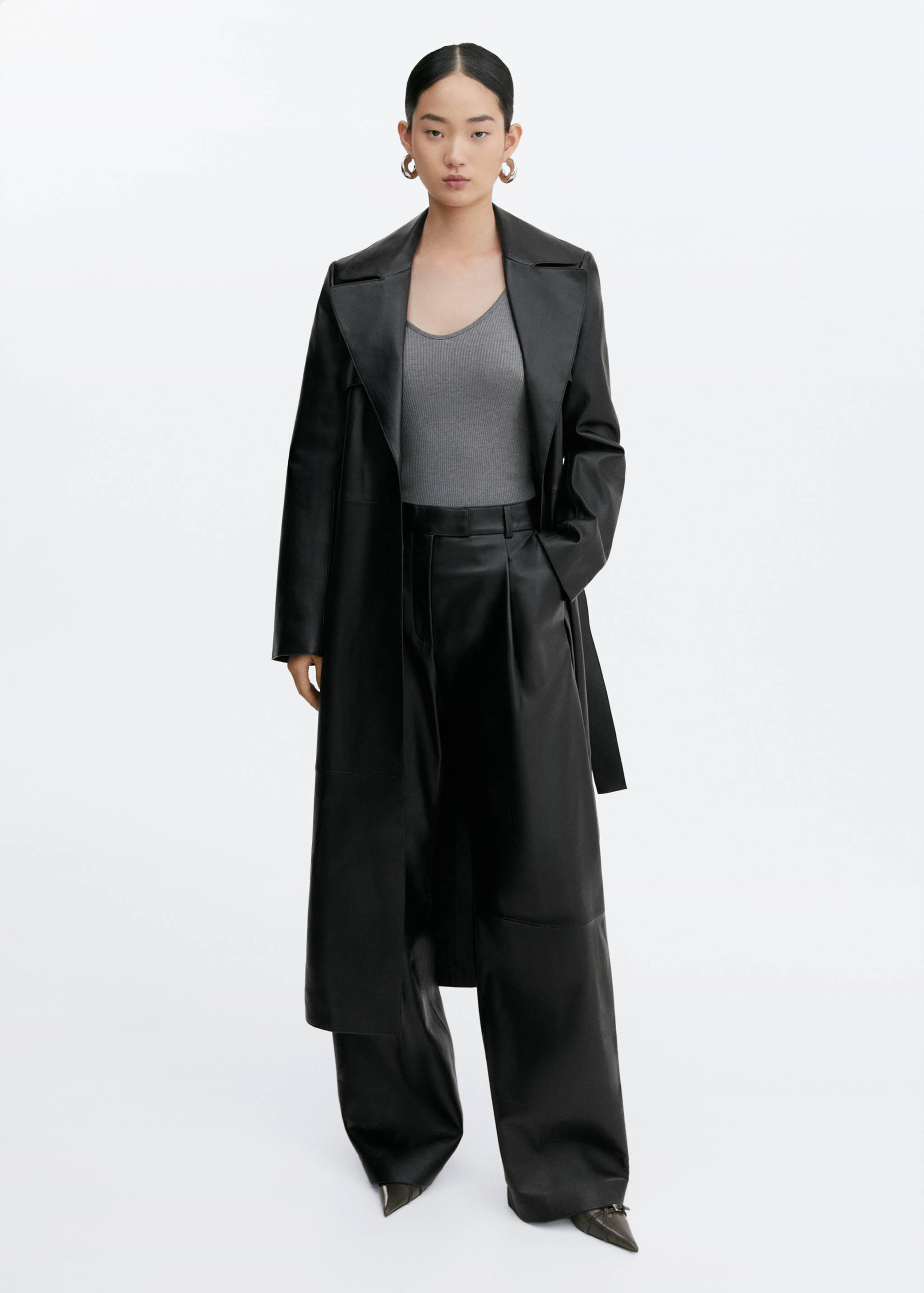 High-waist straight leather trousers - General plane