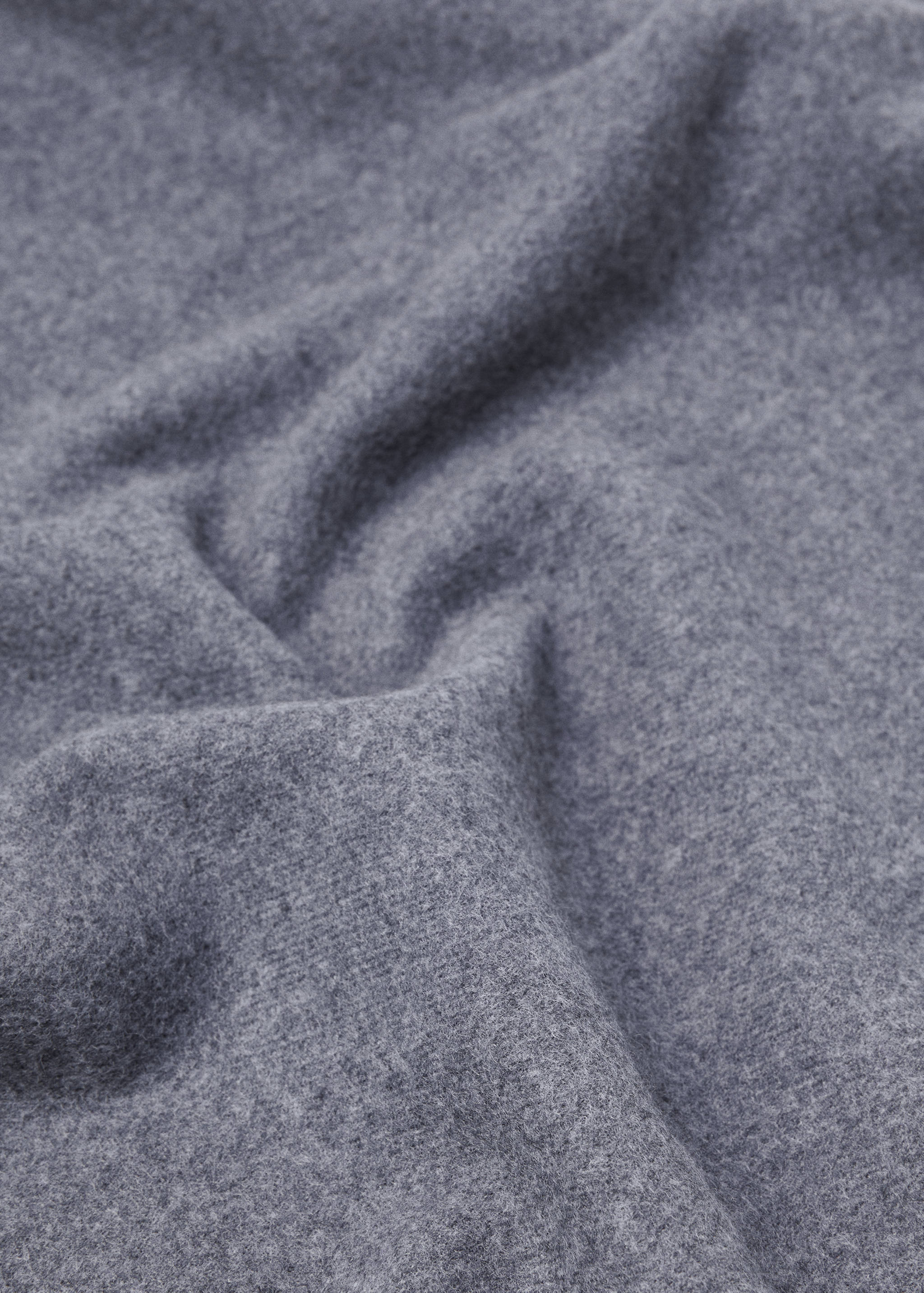 Plain fringed blanket - Details of the article 1