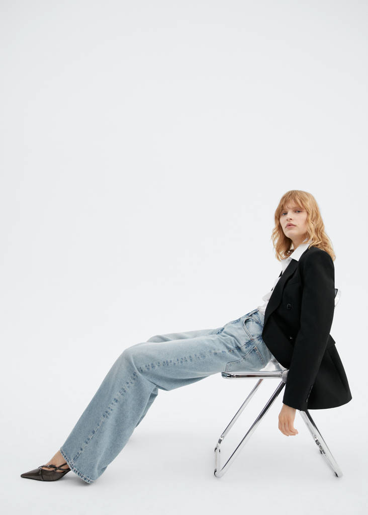 Wide leg mid-rise jeans — Medium Vintage Blue