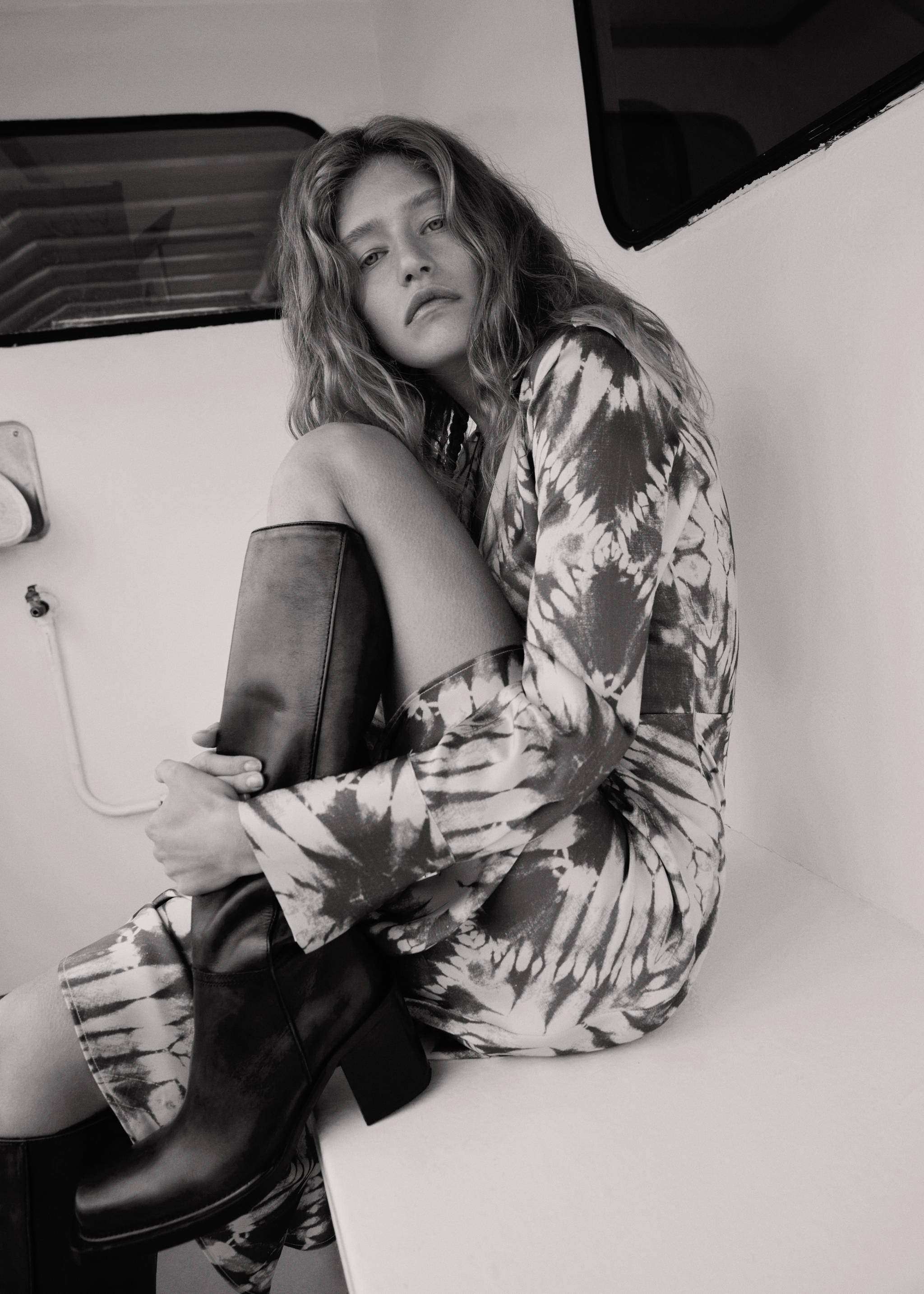 Satin tie-dye dress - Details of the article 7