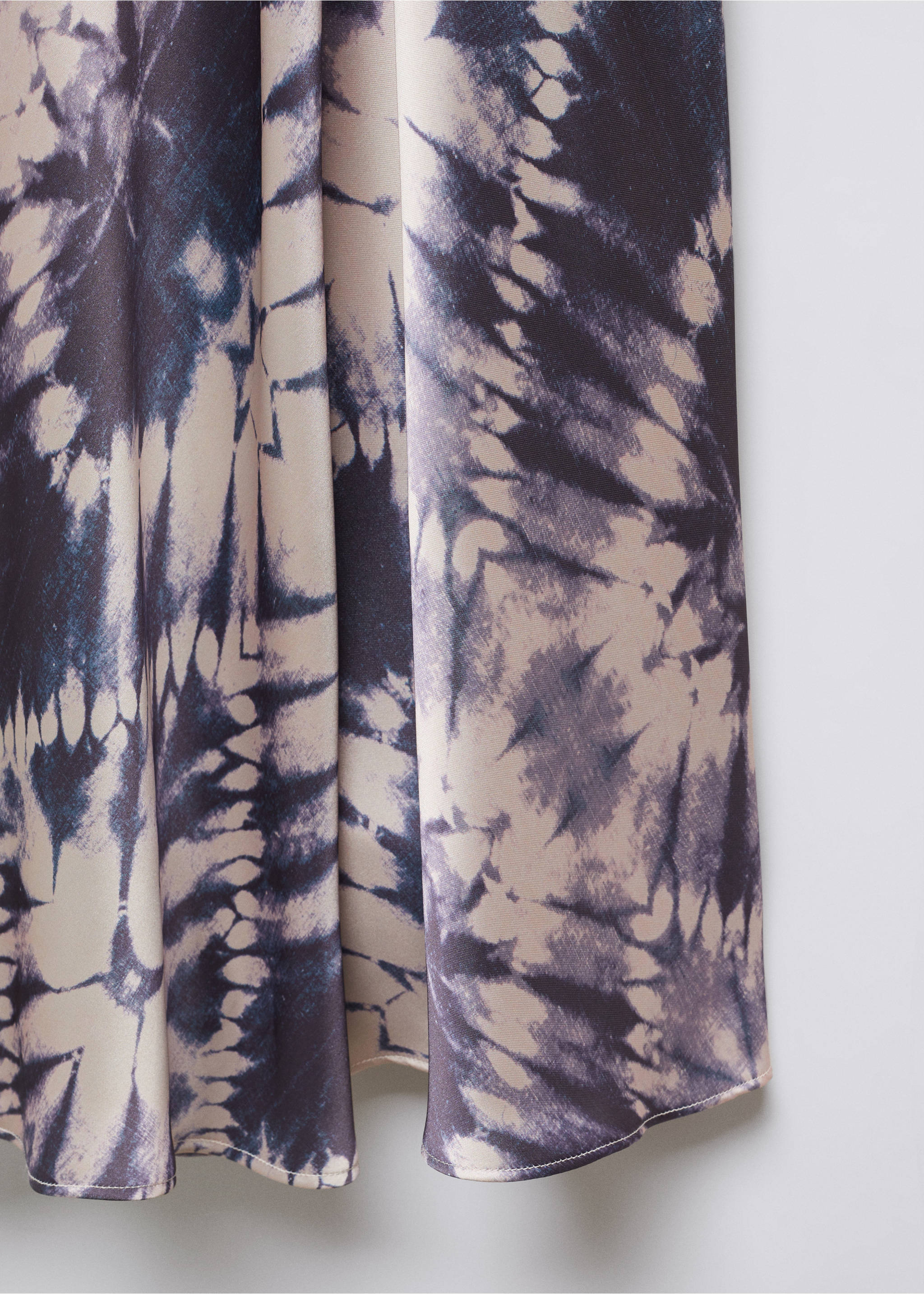 Satin tie-dye dress - Details of the article 8, Light/Pastel Purple. Ref: 57036028-00.