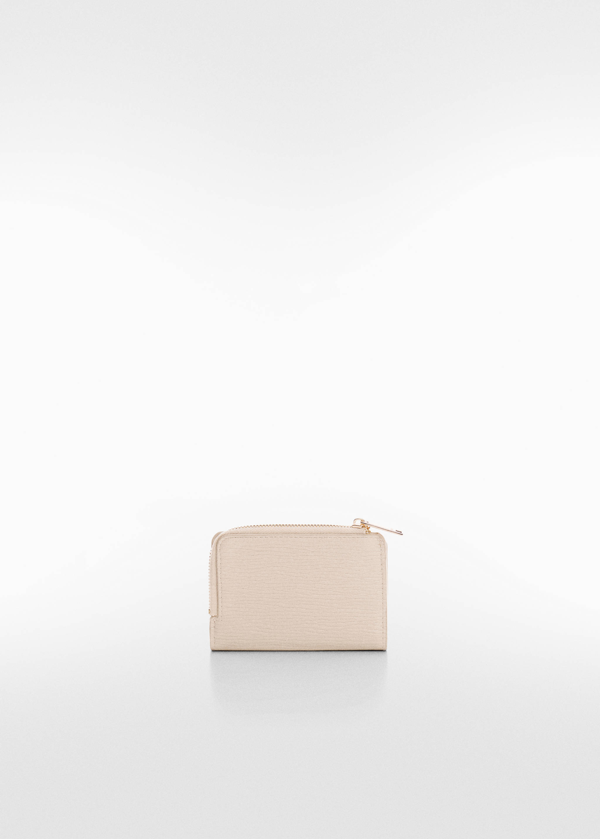 Textured wallet with embossed logo - Women | MANGO Georgia