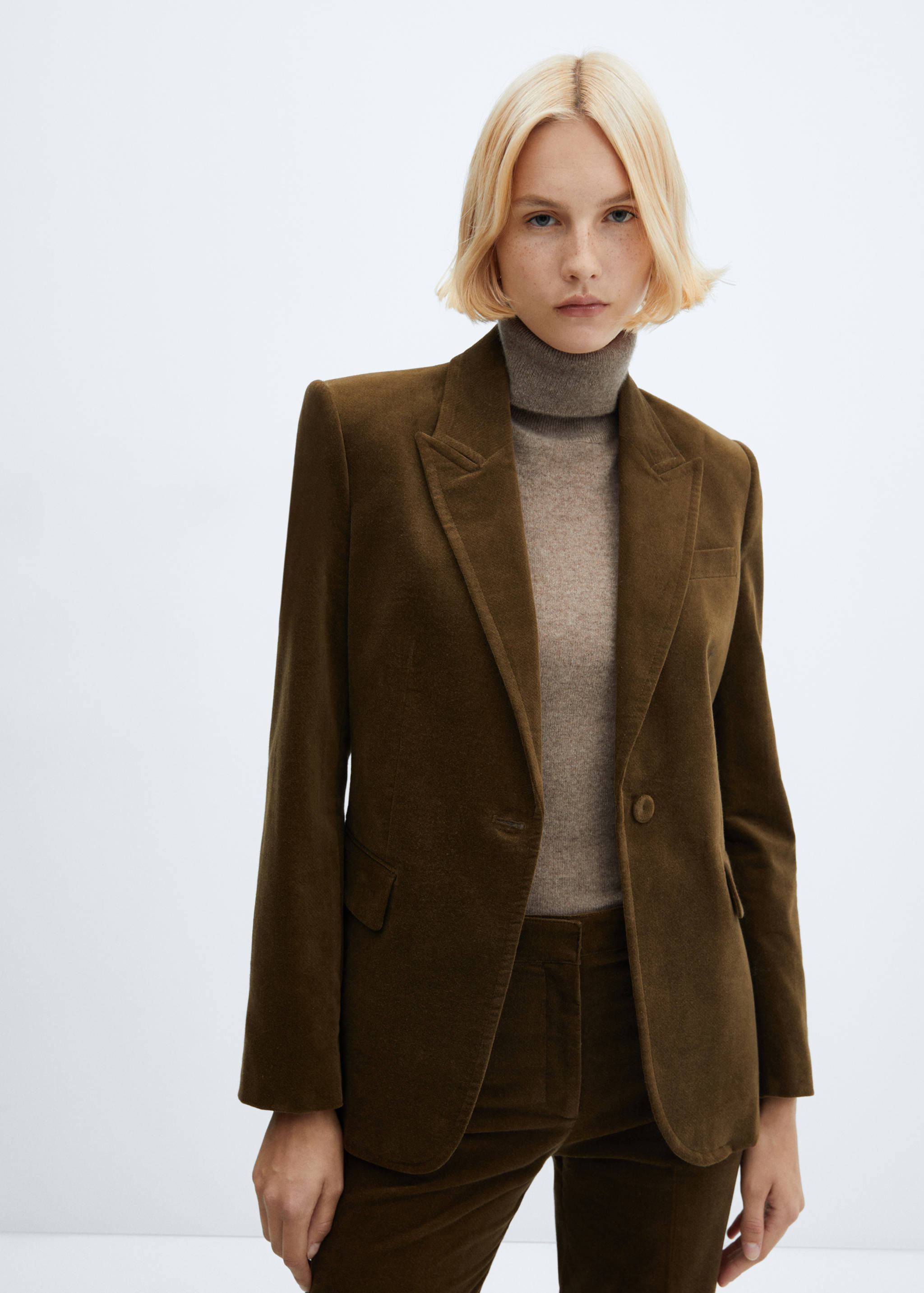 Veste costume velours ras - Plan moyen