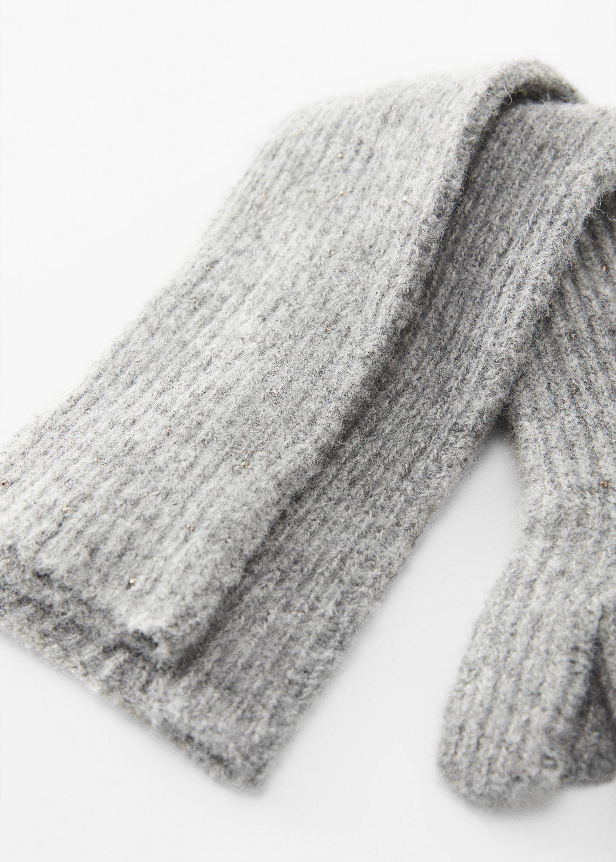 Guantes largos detalle brillantes - Plano medio