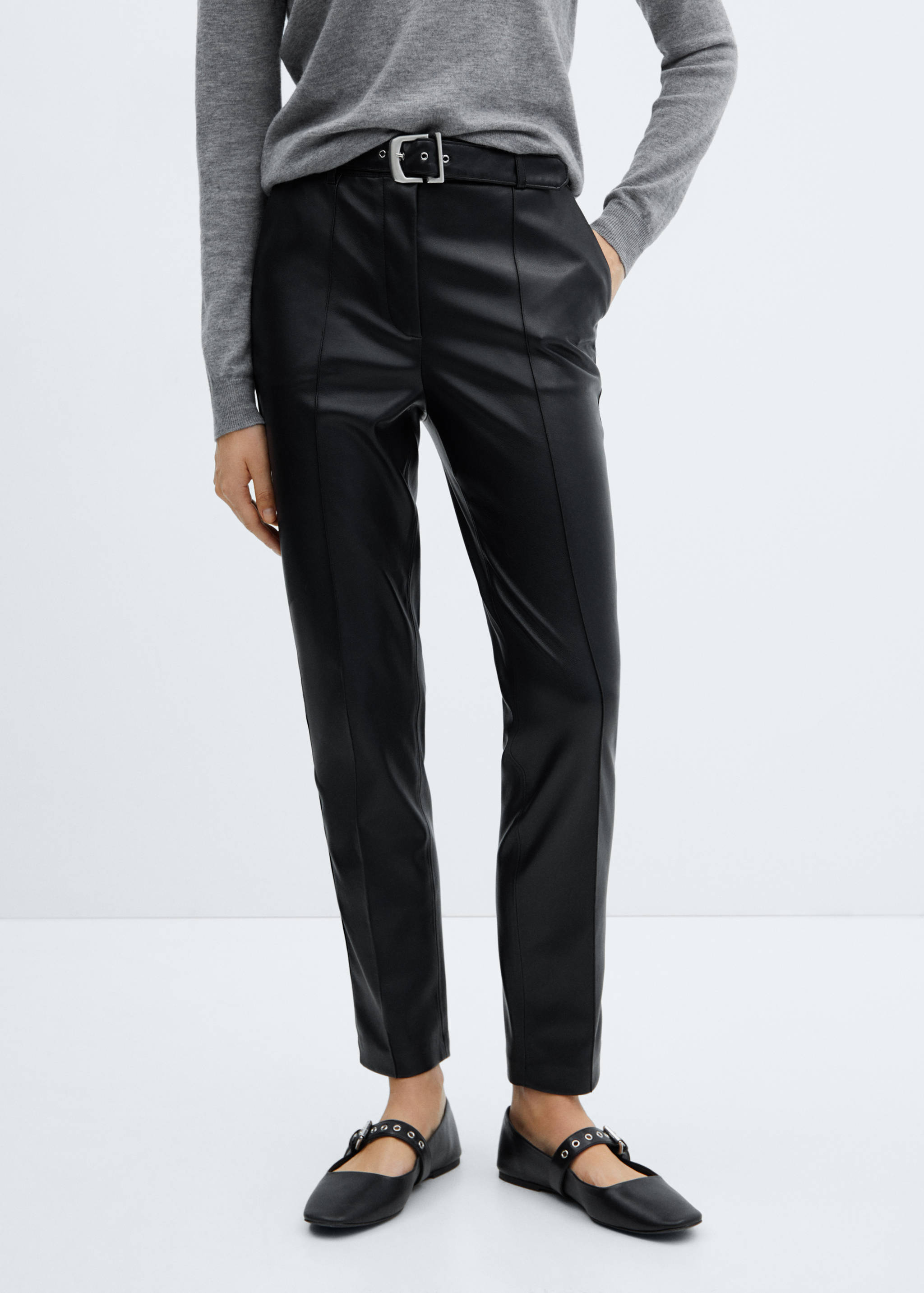 Pantalon ceinture simili-cuir - Plan moyen