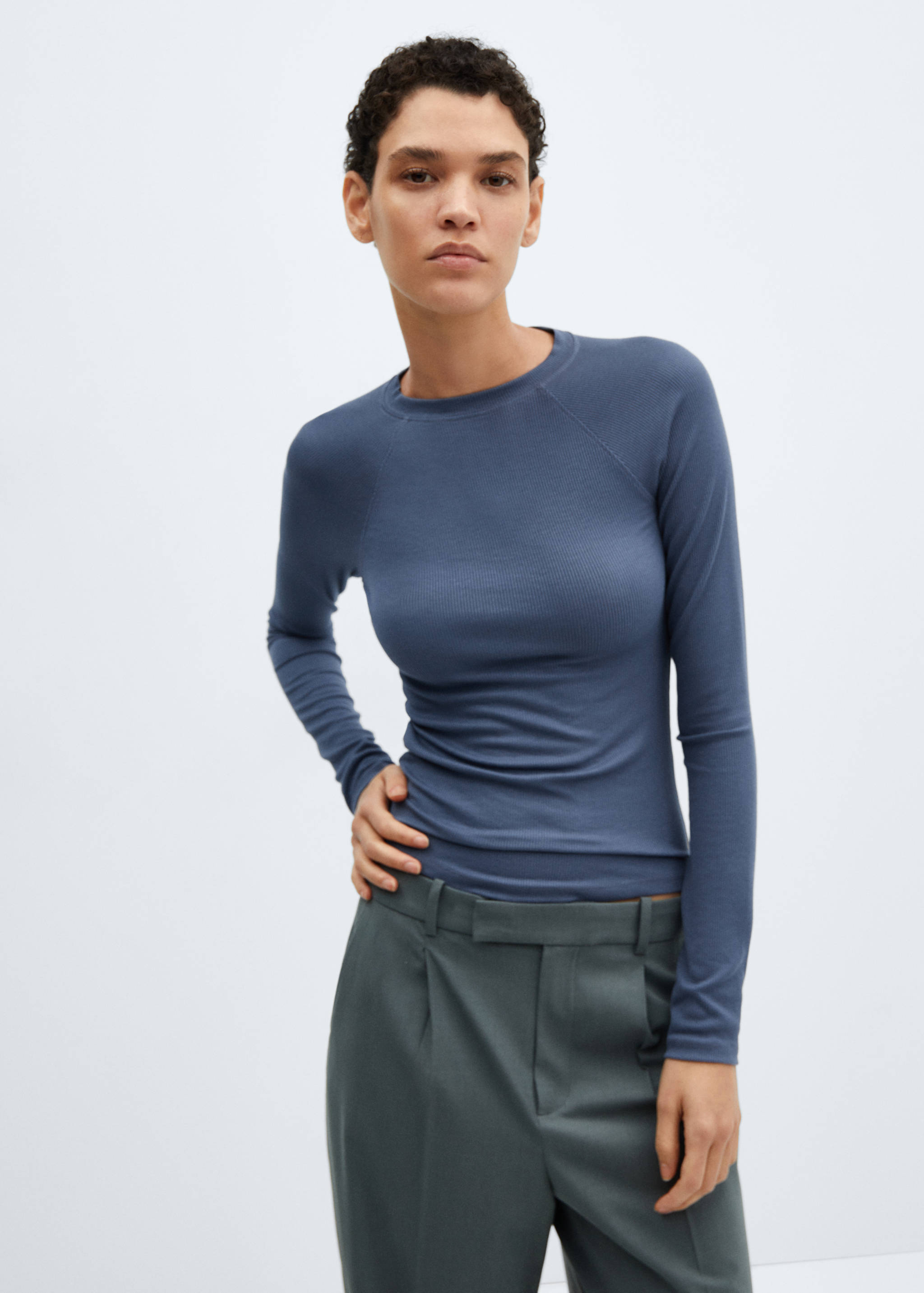 Camiseta manga larga canalé - Plano medio