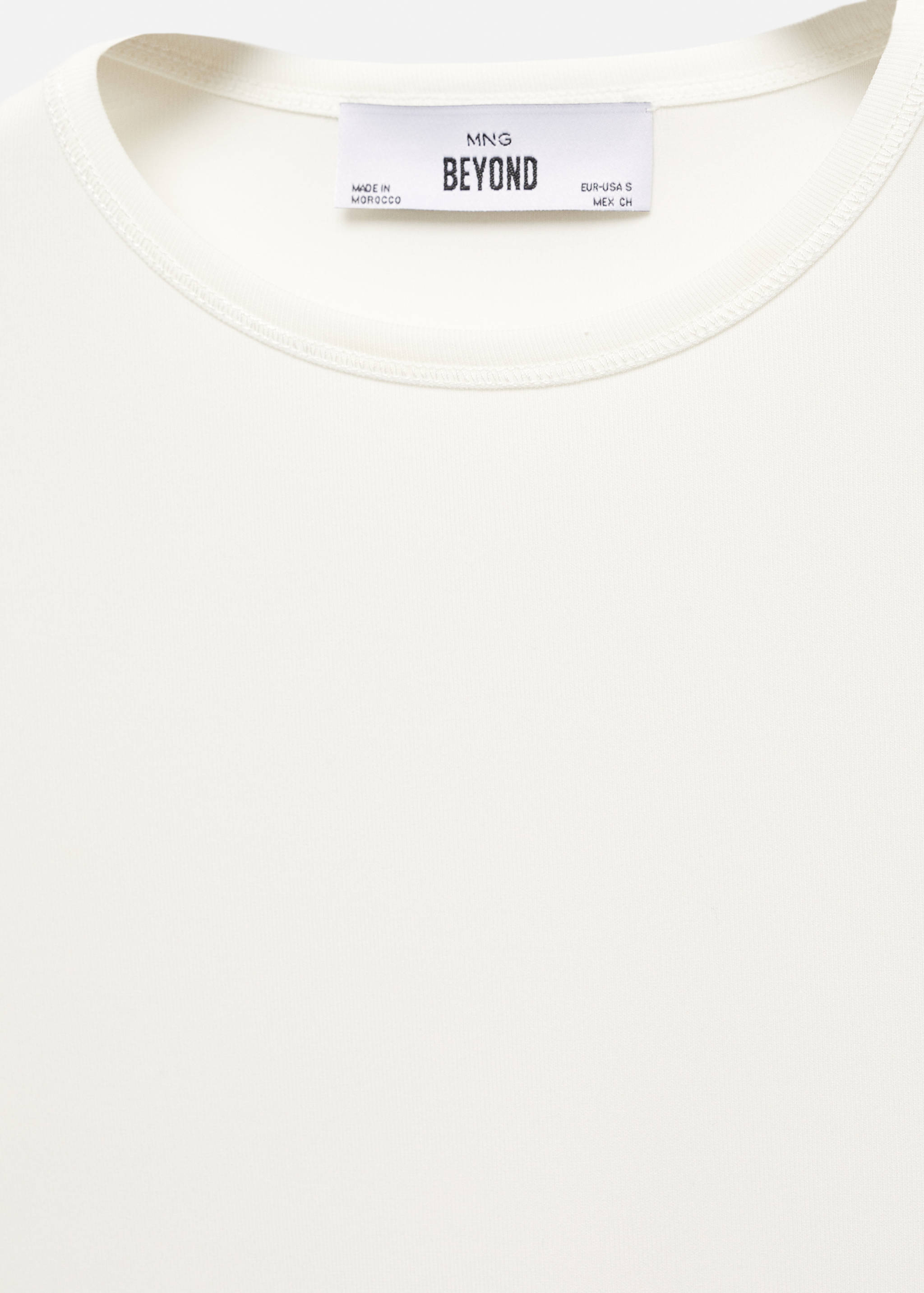 T-shirt manches longues col rond - Détail de l'article 8