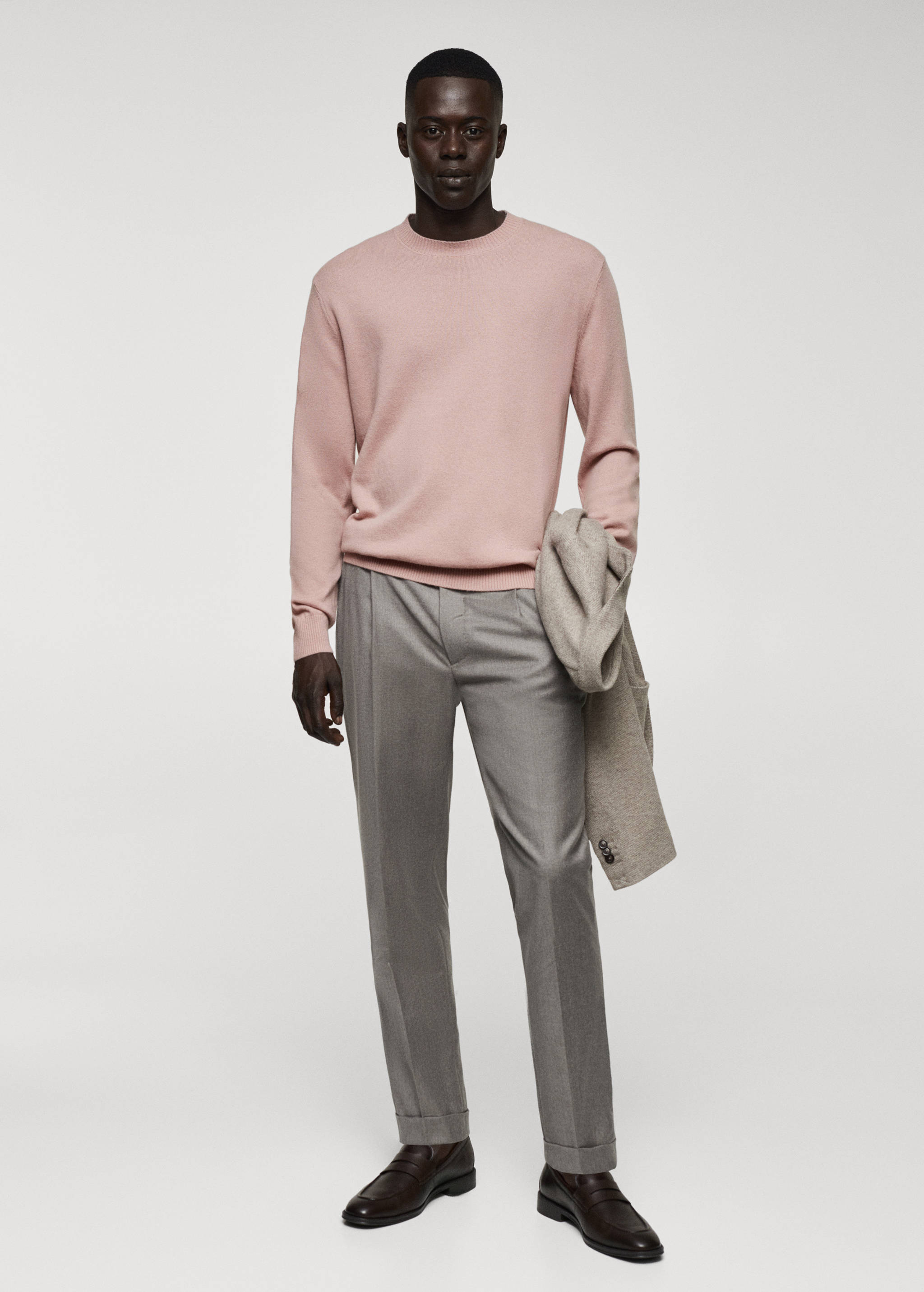 Cashmere wool sweater - General plane
