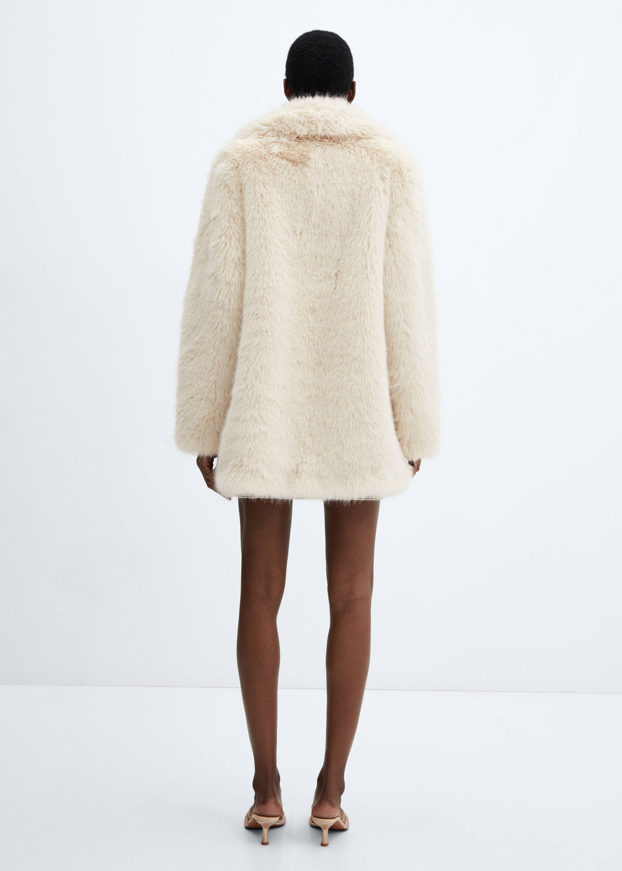 Coat with fur-effect lapels - Reverse of the article