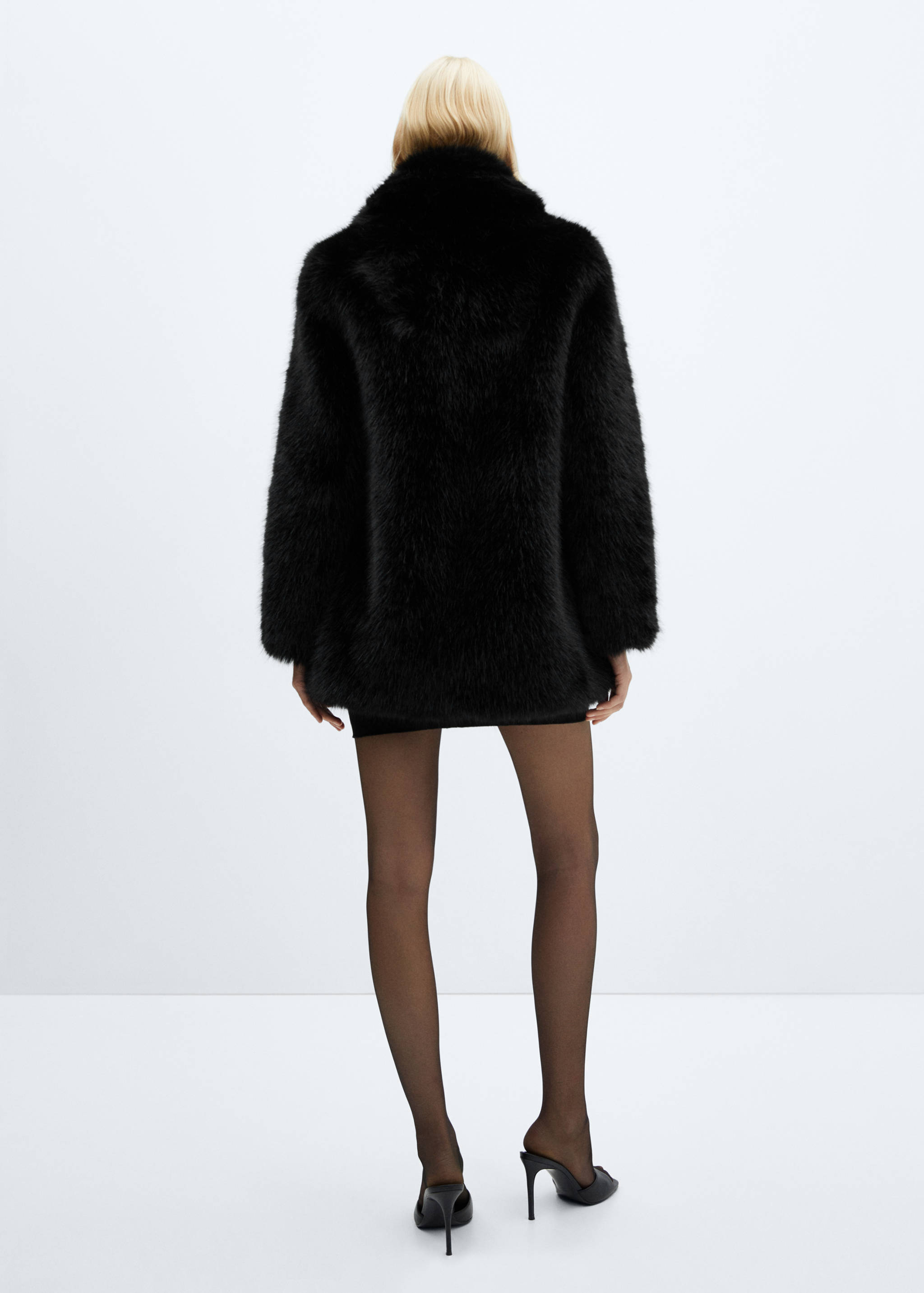 Coat with fur-effect lapels - Reverse of the article
