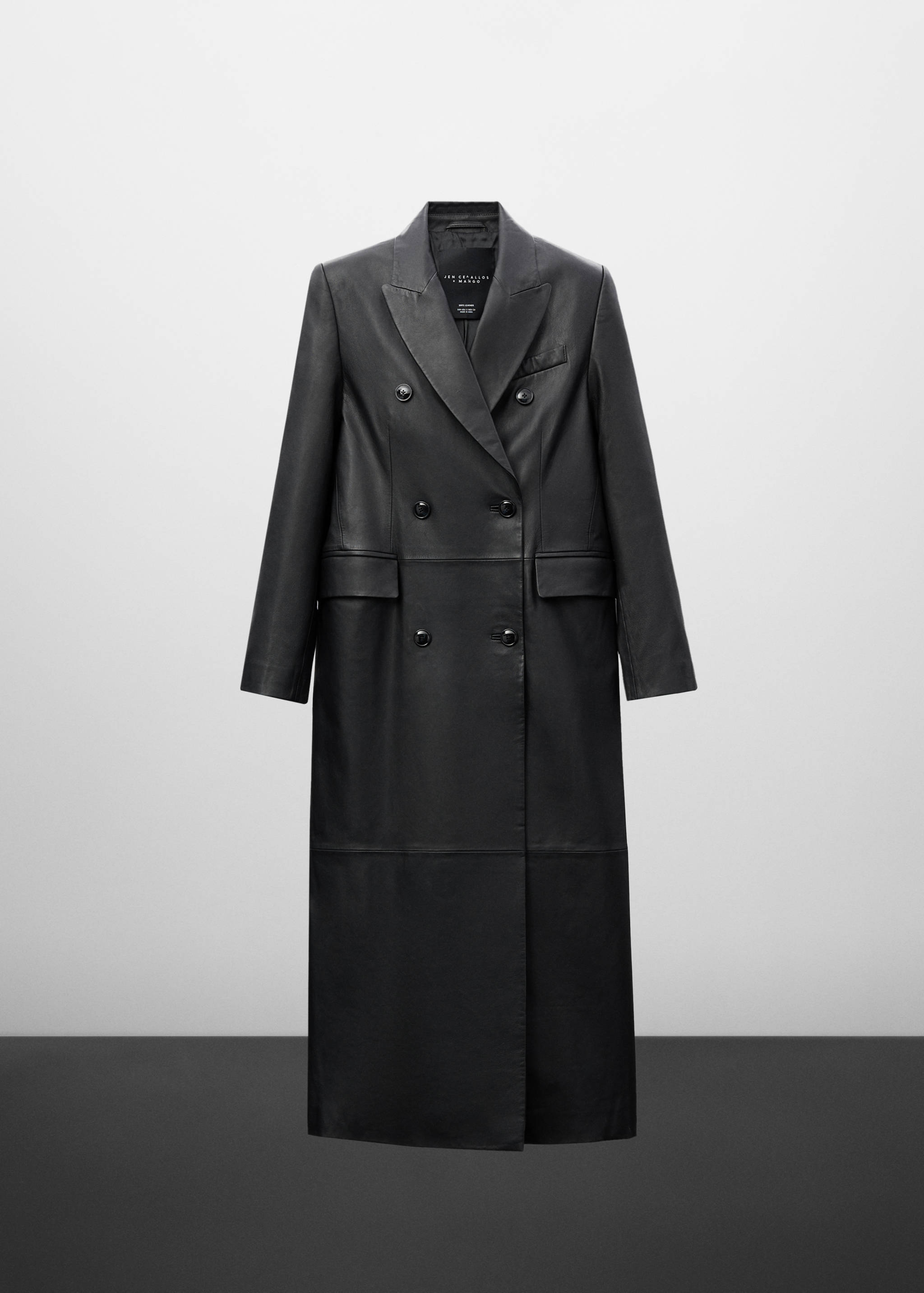 Двубортное пальто из кожи - Изделие без модели