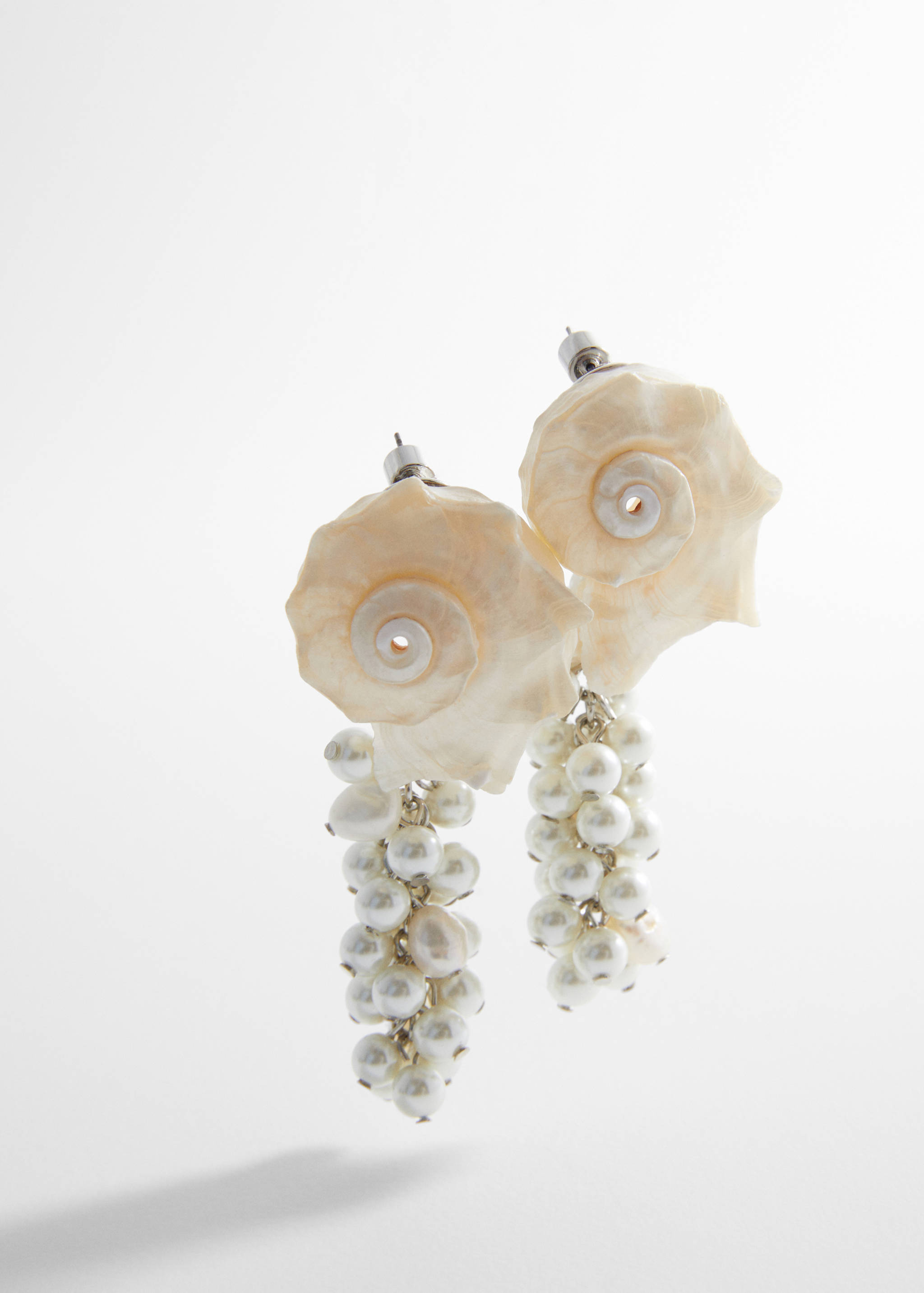 Mixed bead earrings - Details of the article 1