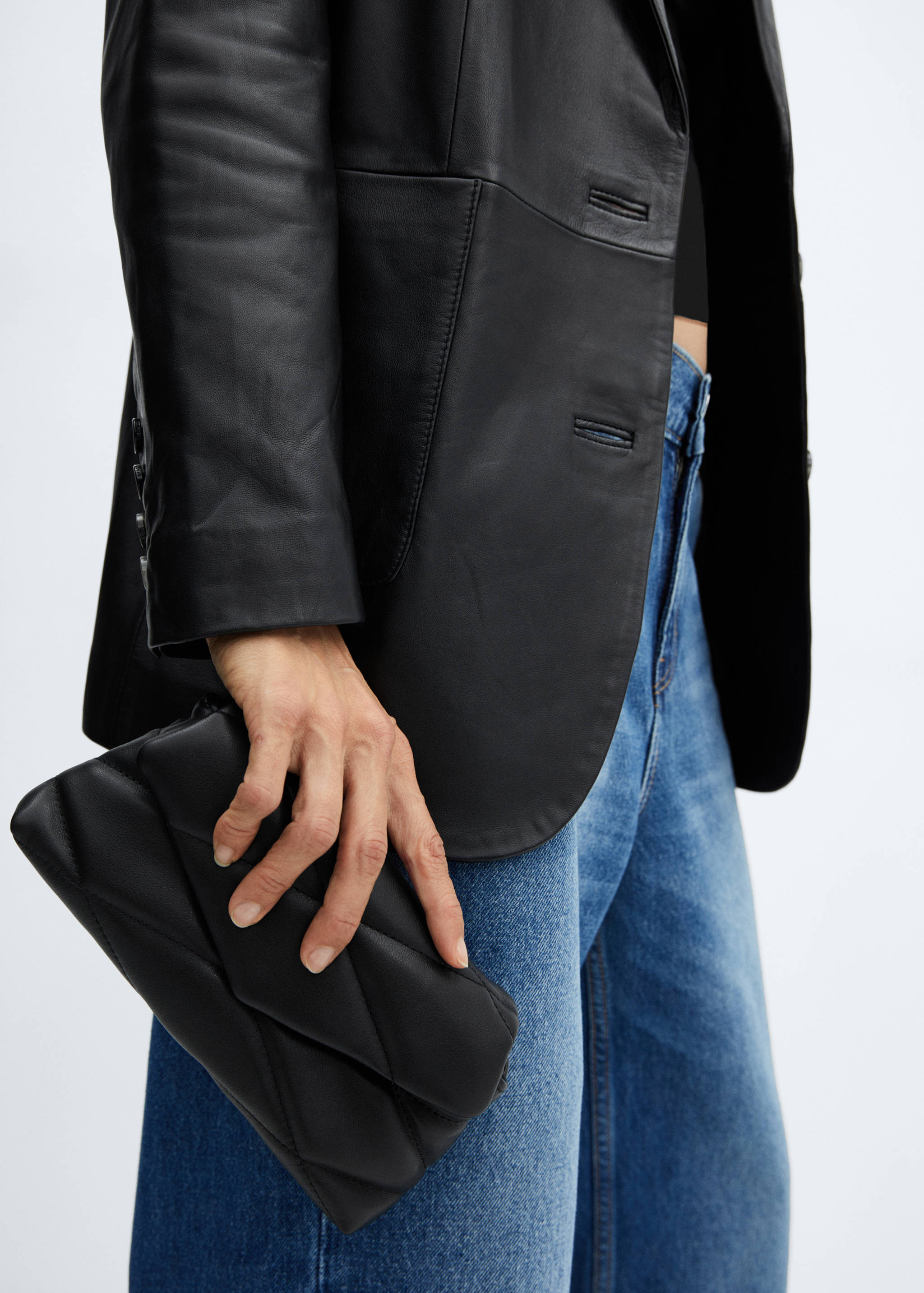 Quilted chain bag - Details of the article 9