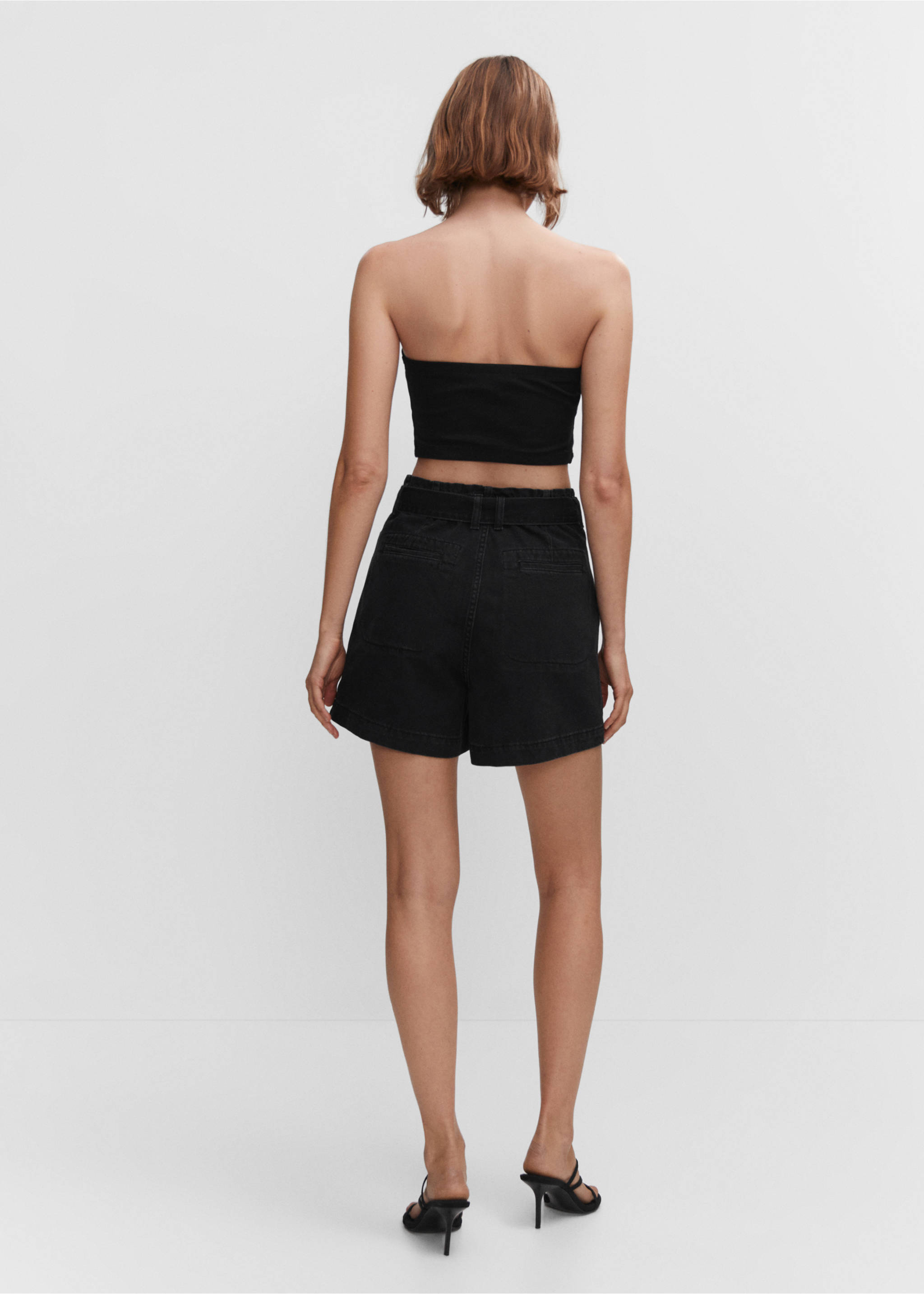 Shorts paperbag cinturón - Reverso del artículo, Denim negro. Ref: 57040169-00.