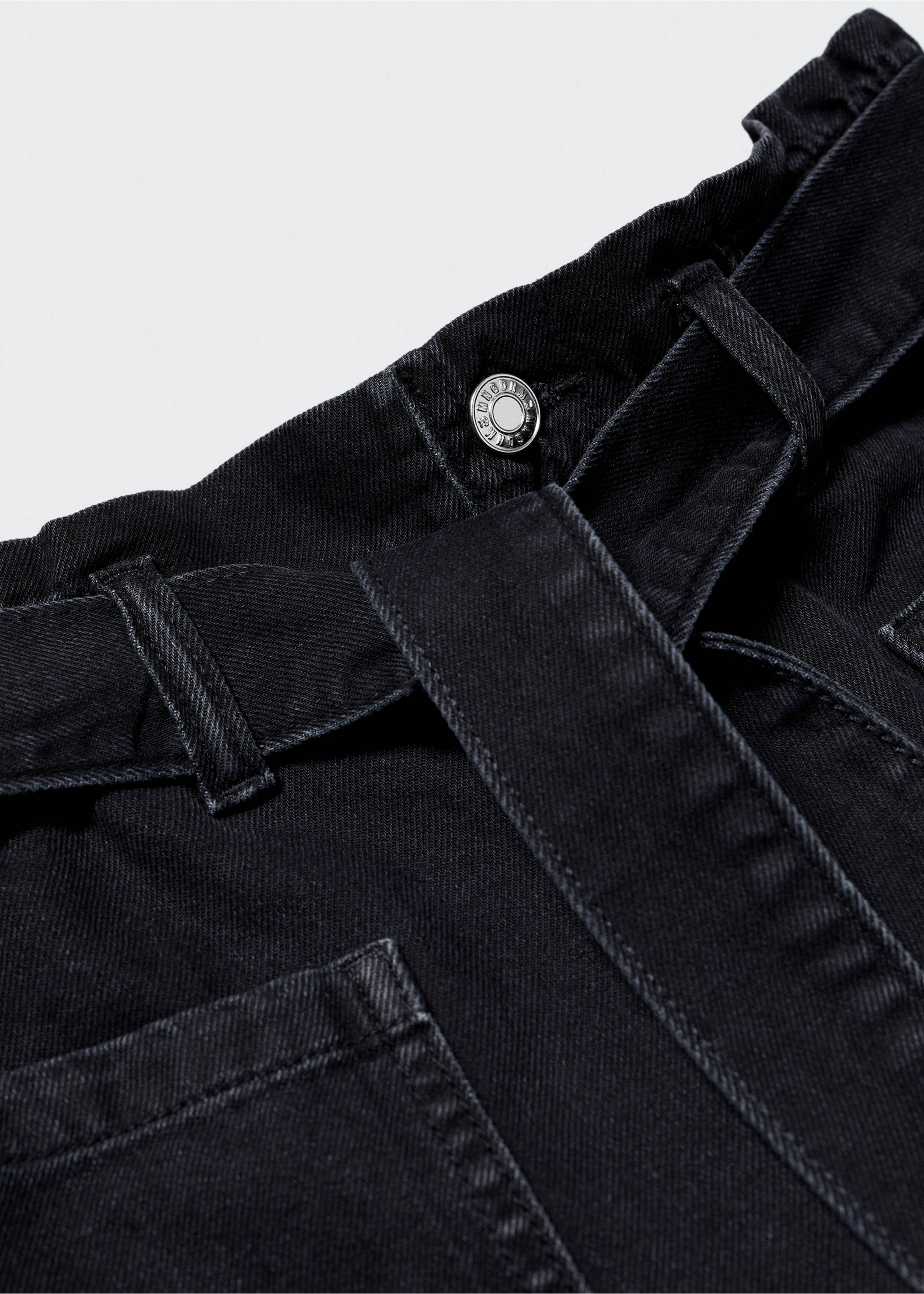 Shorts paperbag cinturón - Detalle del artículo 8, Denim negro. Ref: 57040169-00.