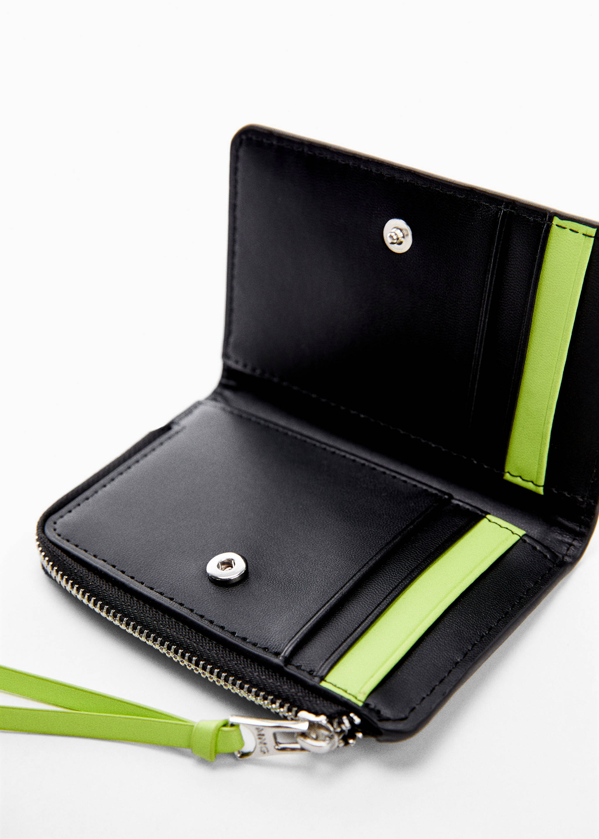 Kleine gebloemde portemonnee van saffiaan - Detail van het artikel 1