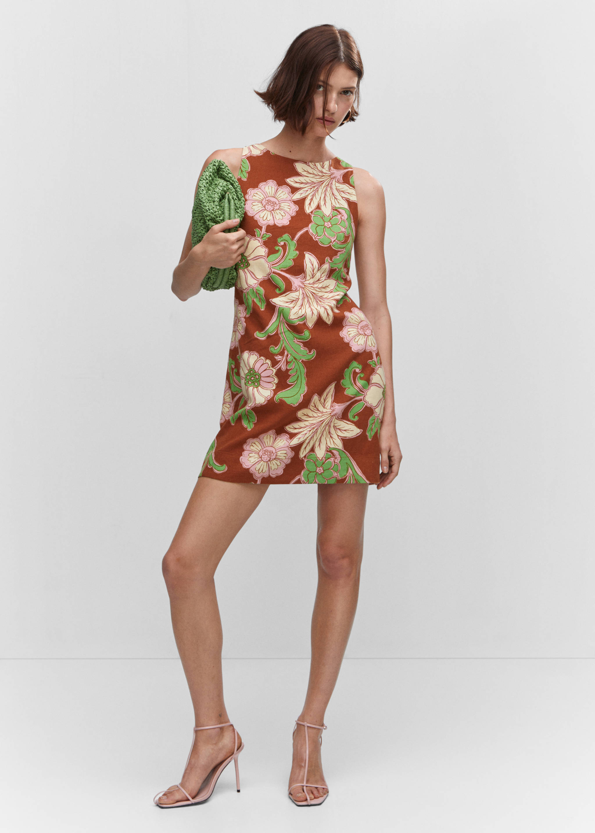 Vestido lino abertura espalda - Plano general