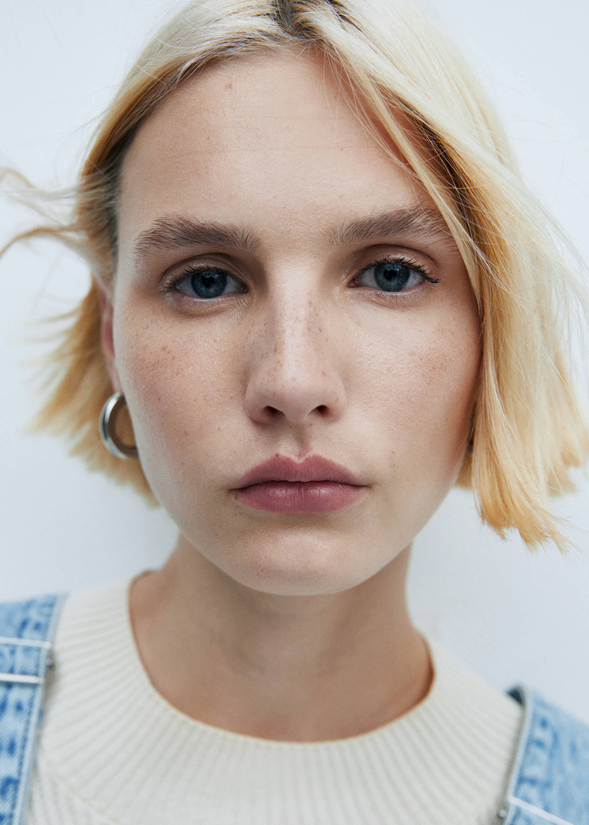 Salopette en jean boutons - Détail de l'article 5