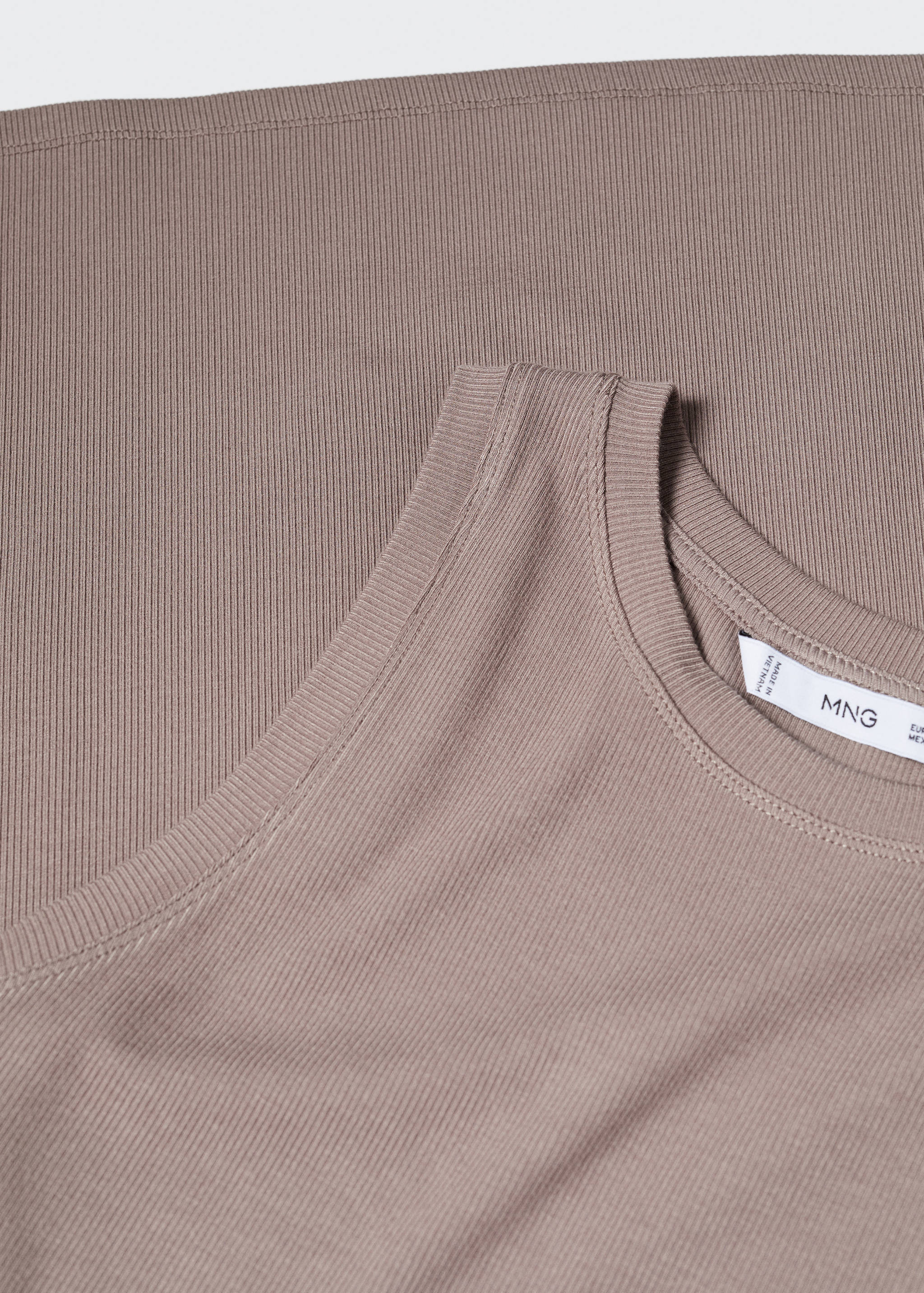 Short knitted dress - Details of the article 8