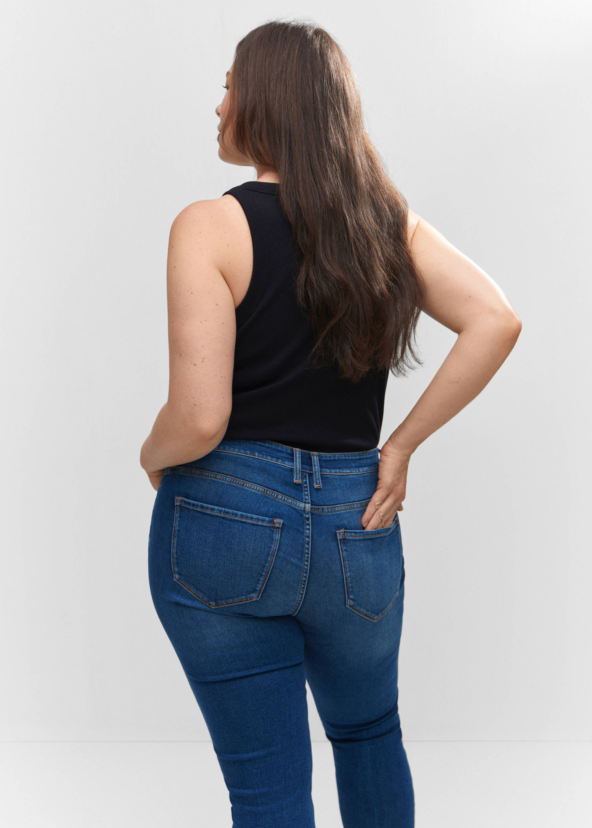 Skinny cropped jeans - Details of the article 4