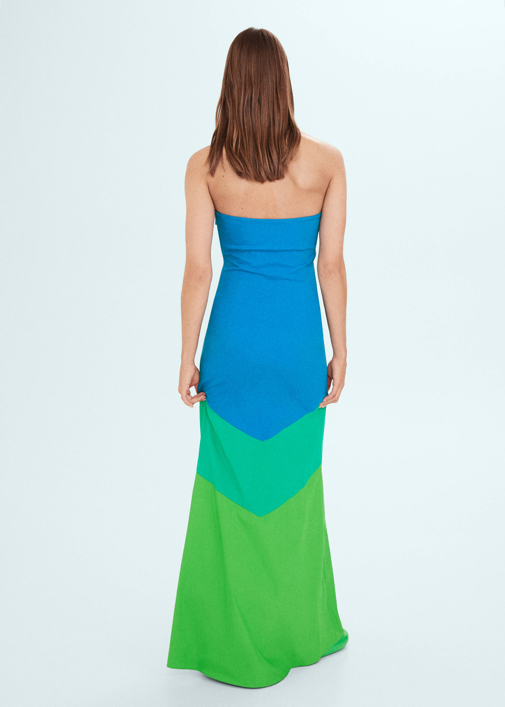 Multi-coloured dress with knot neckline - Reverse of the article