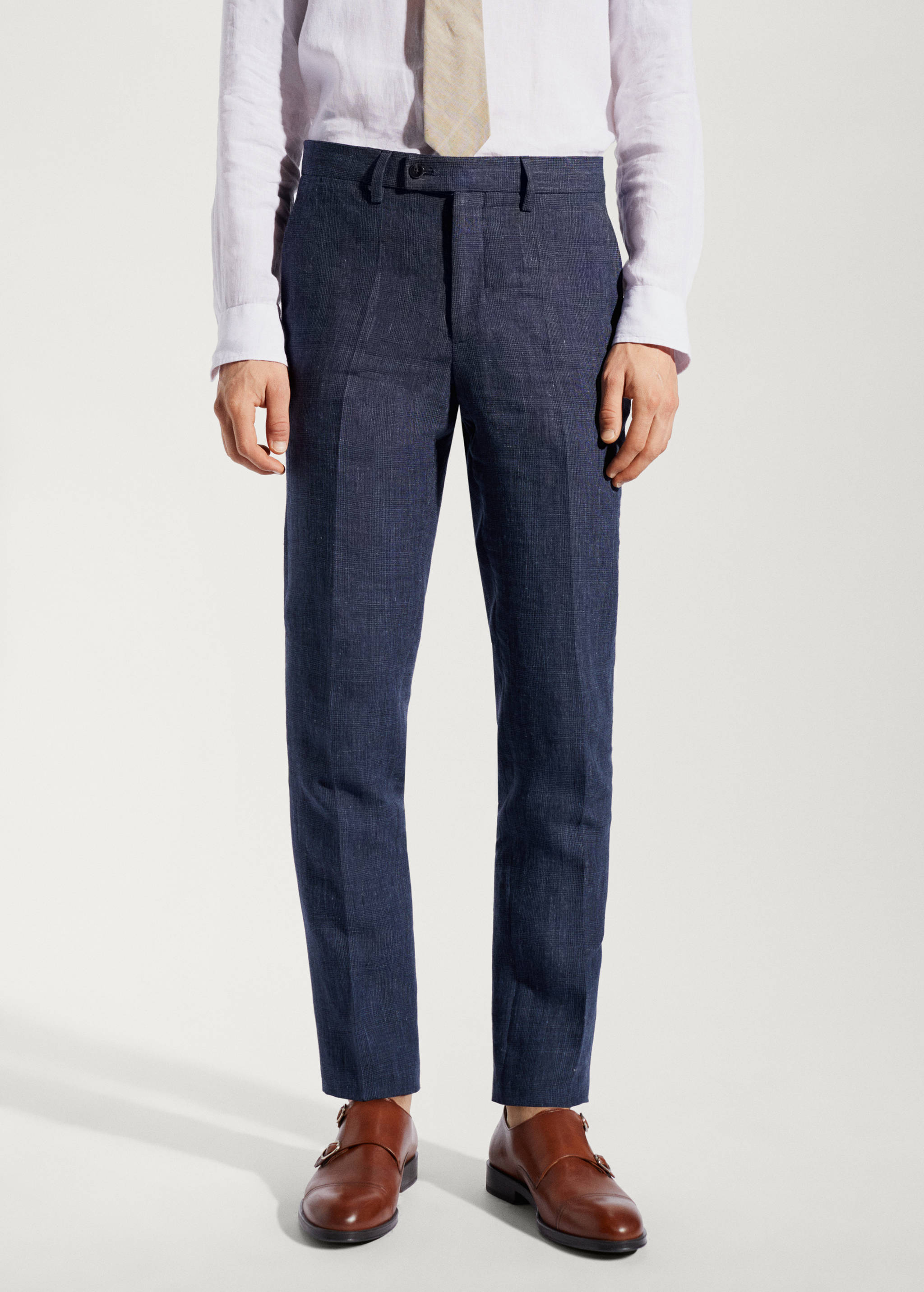 Pantalón traje 100% lino - Plano medio