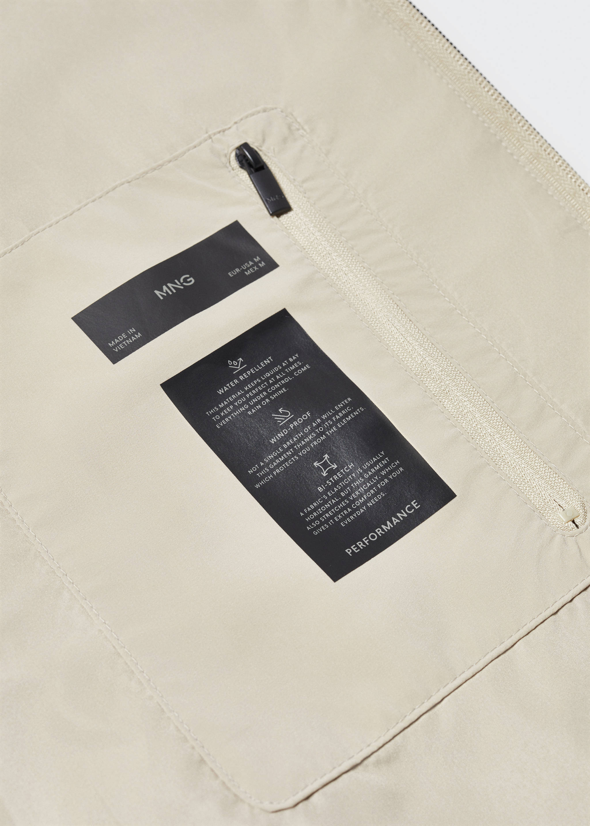 Water-repellent bomber jacket - Details of the article 8