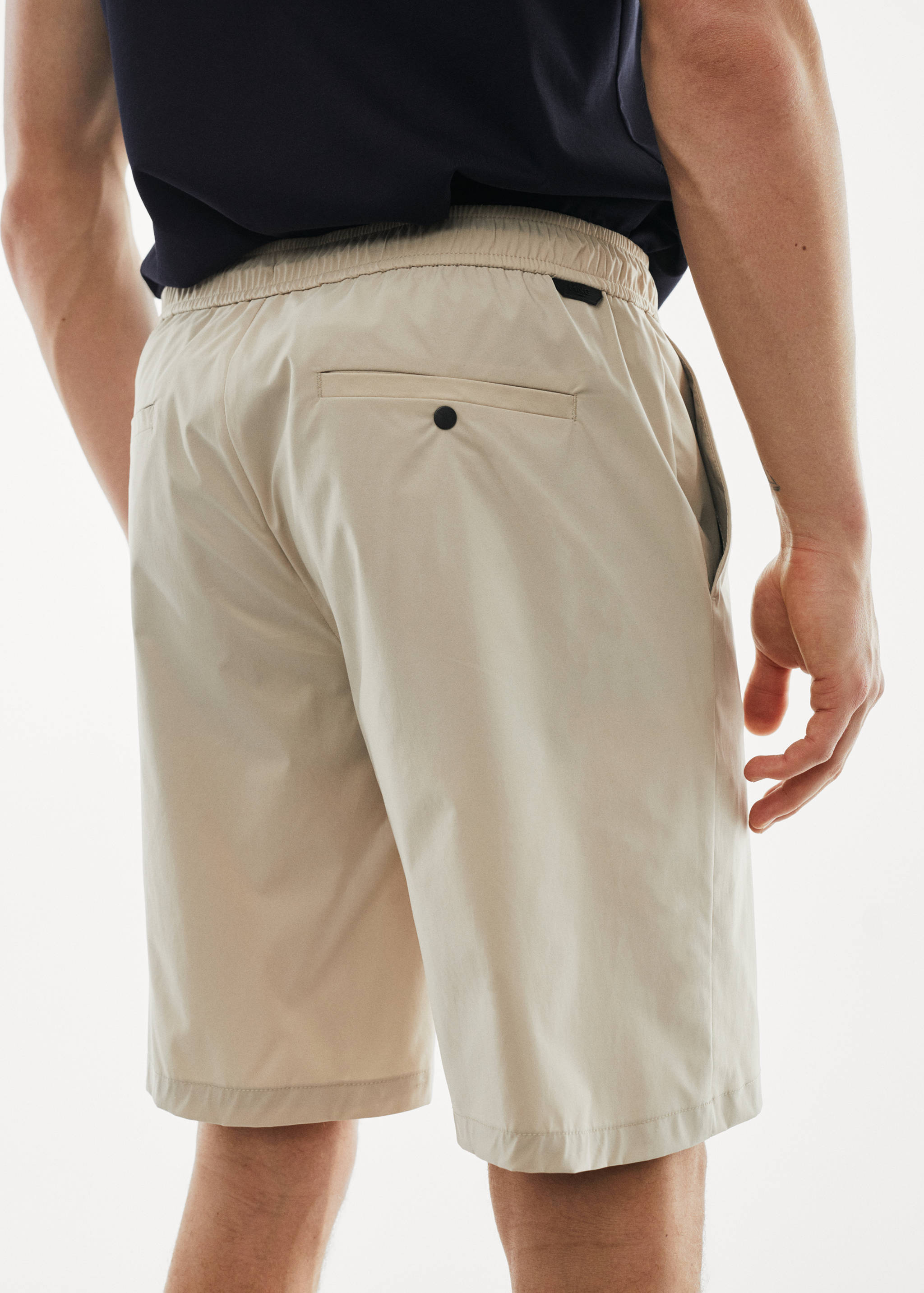 Water-repellent technical bermuda shorts - Details of the article 6