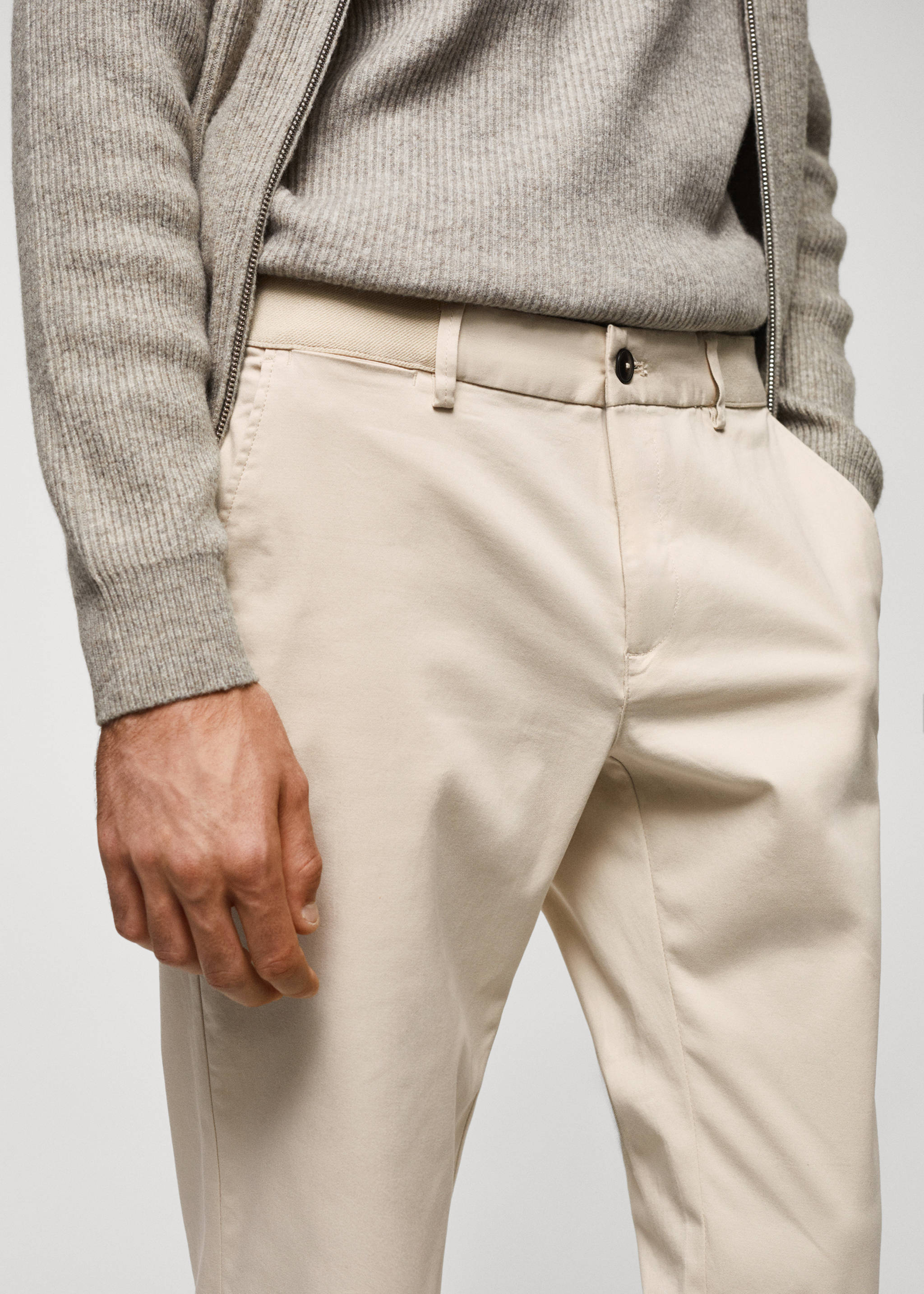 Cotton tapered crop trousers - Details of the article 1
