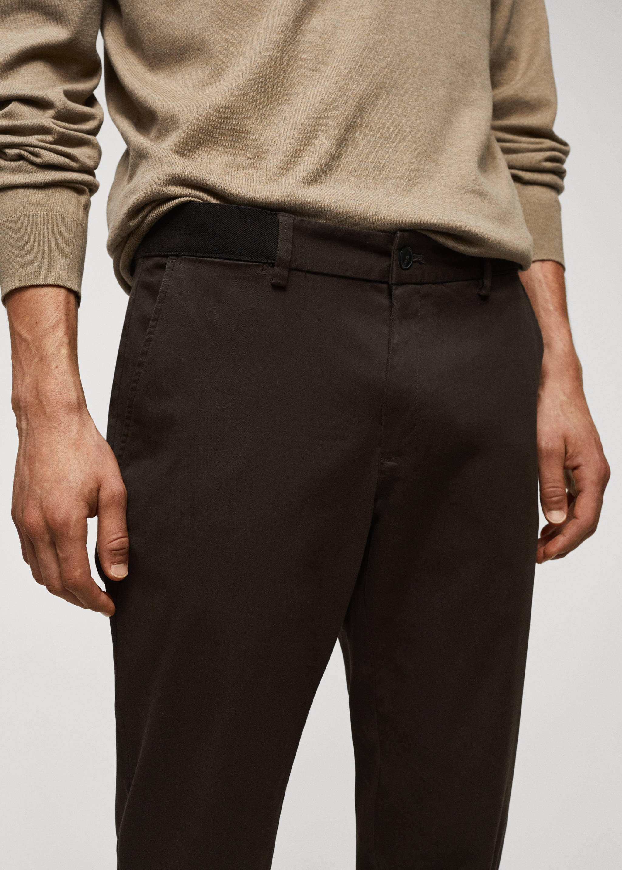 Cotton tapered crop trousers - Details of the article 1
