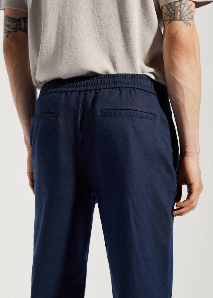 Slim-fit trousers with drawstring — Navy