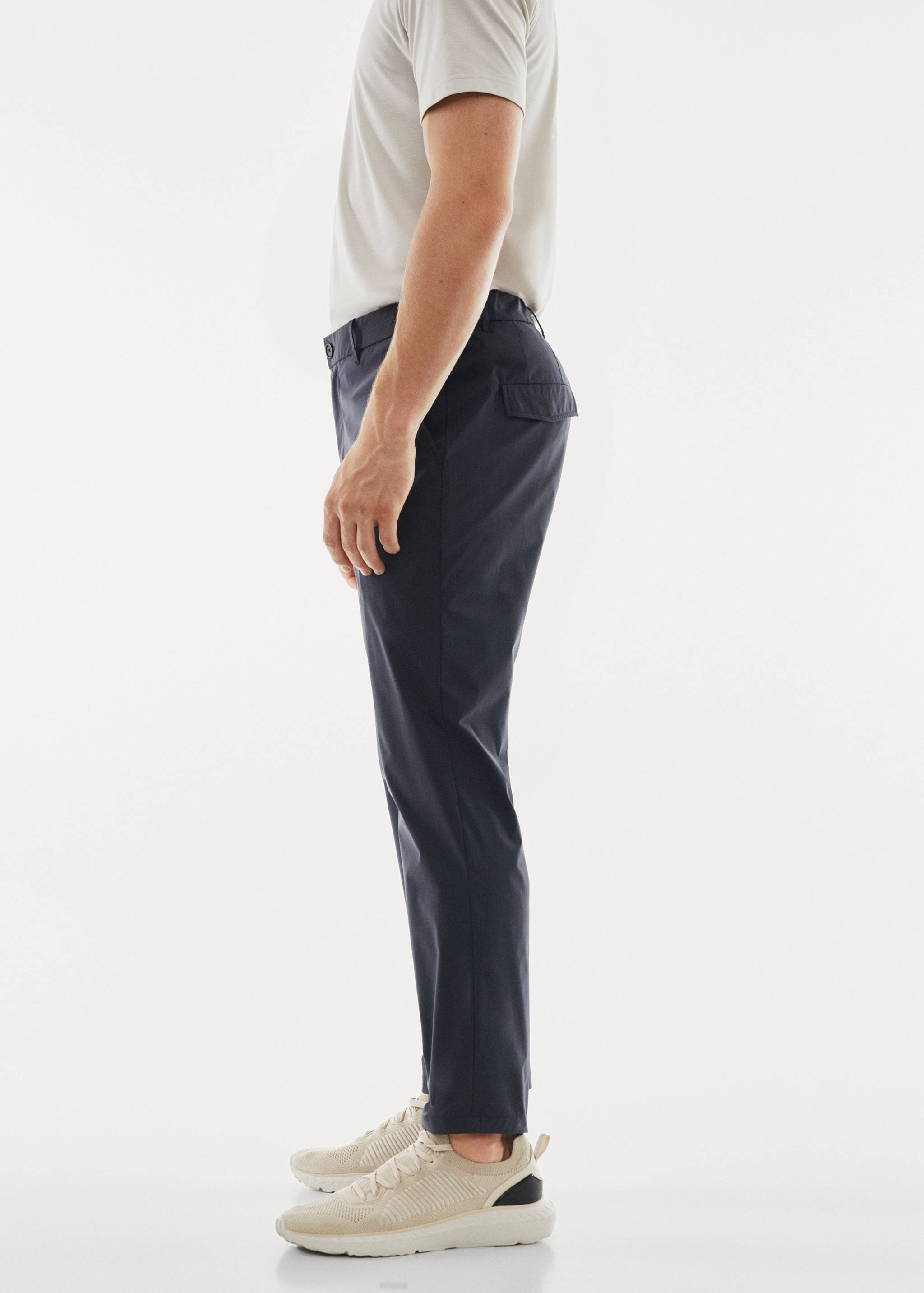 Pantalon technique résistant à l’eau - Détail de l'article 2