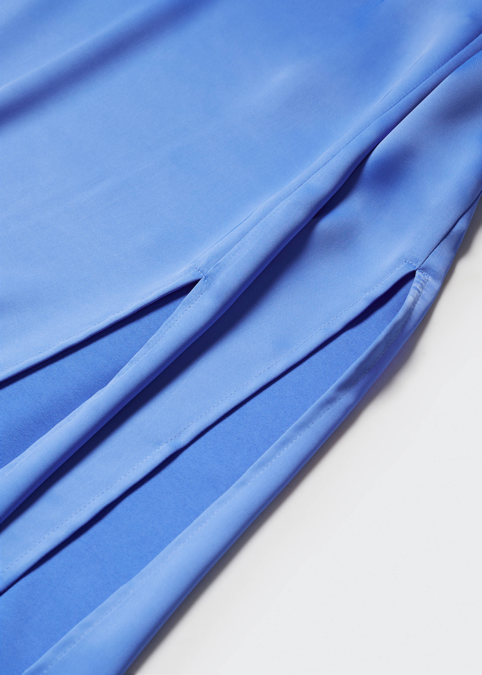Side slit dress - Details of the article 8