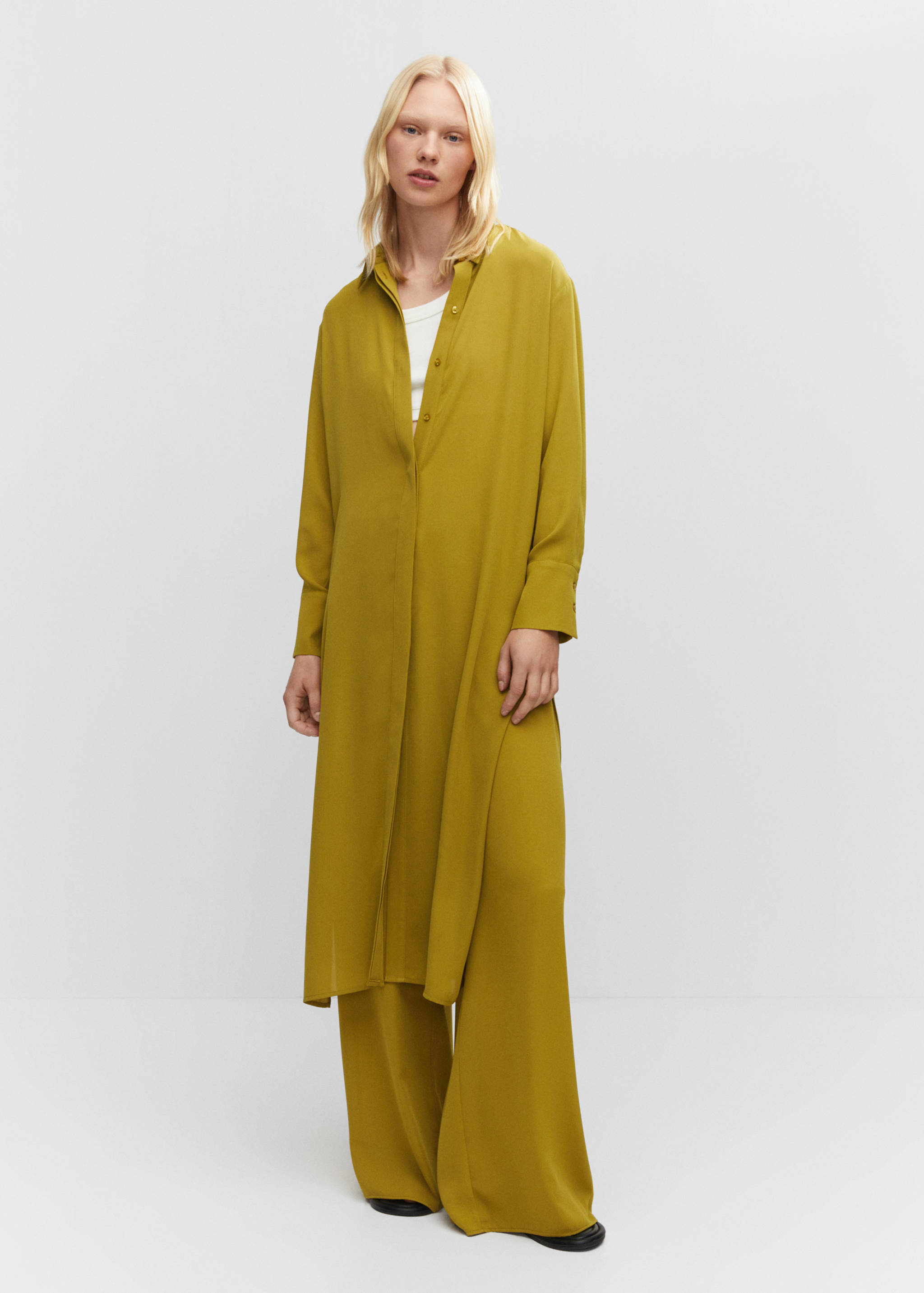 Hemdblusenkleid mit Schlitzen - Allgemeine Ansicht