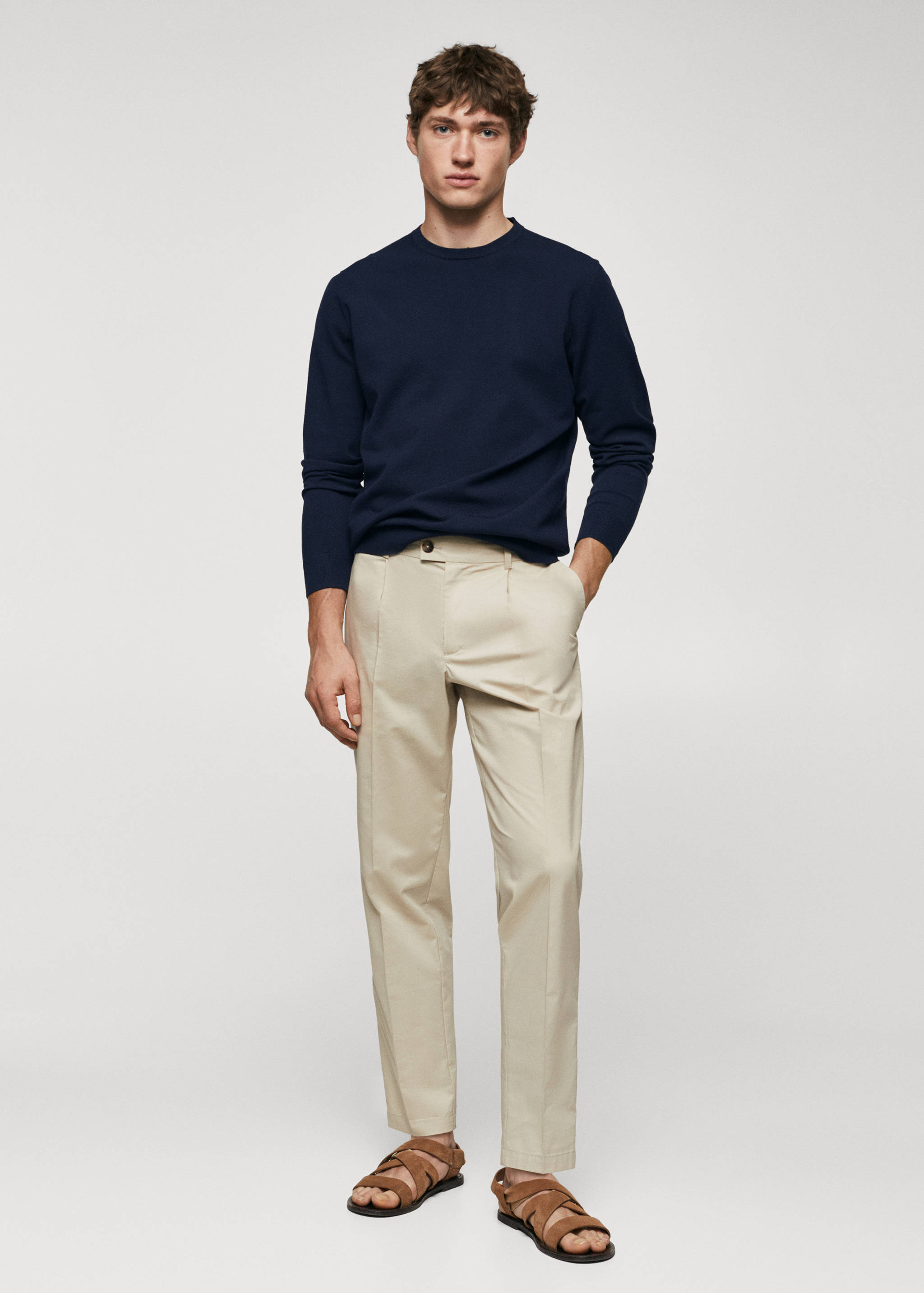 Джемпер из тонкого трикотажа - Общий план