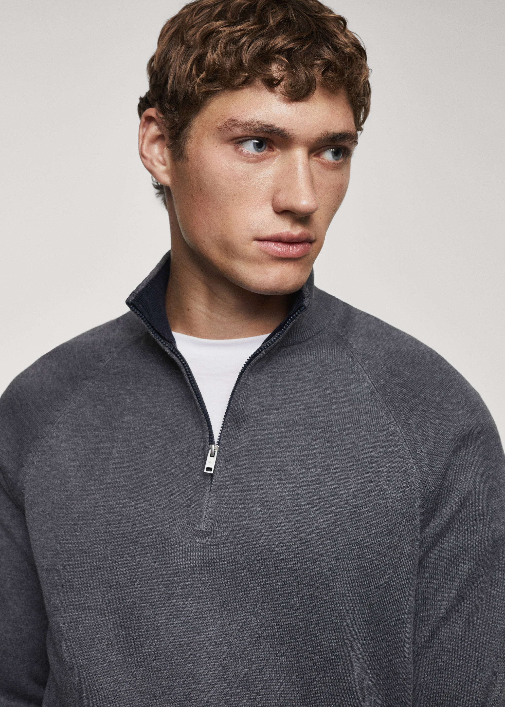 Pull-over coton col zippé - Détail de l'article 1