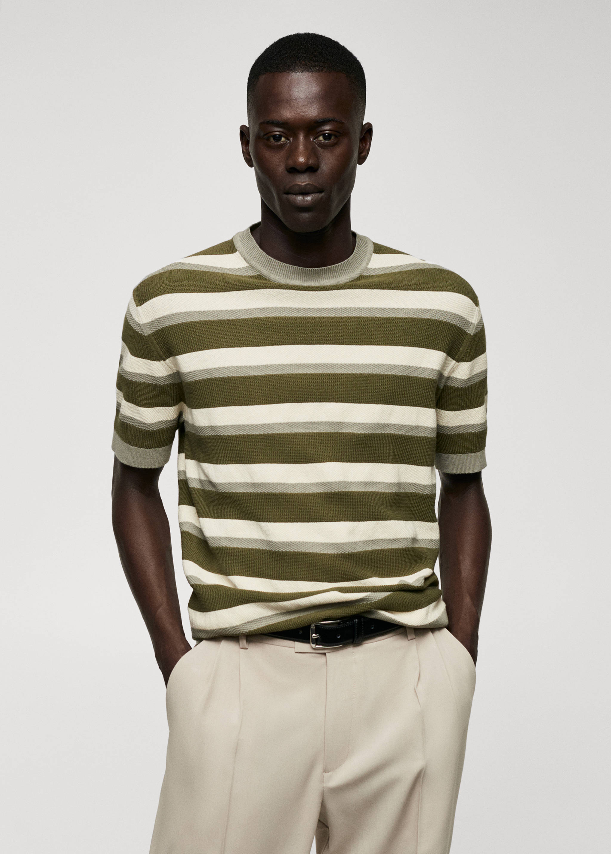 T-shirt maille coton structuré rayures - Plan moyen