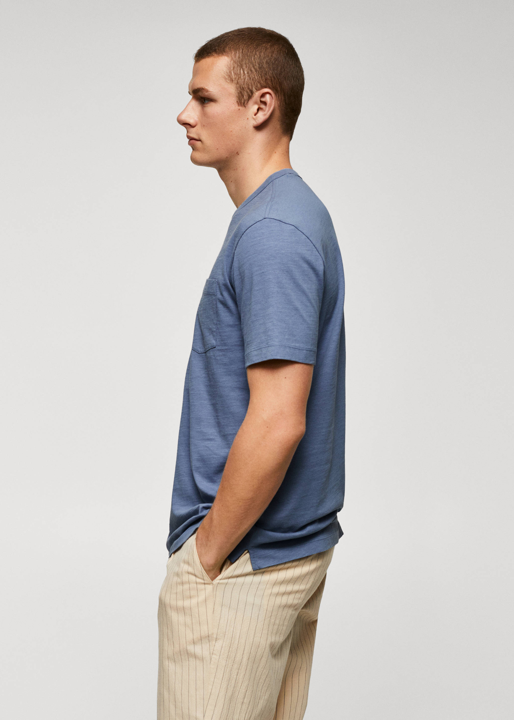 Футболка с карманом 100% хлопок - Деталь изделия 2